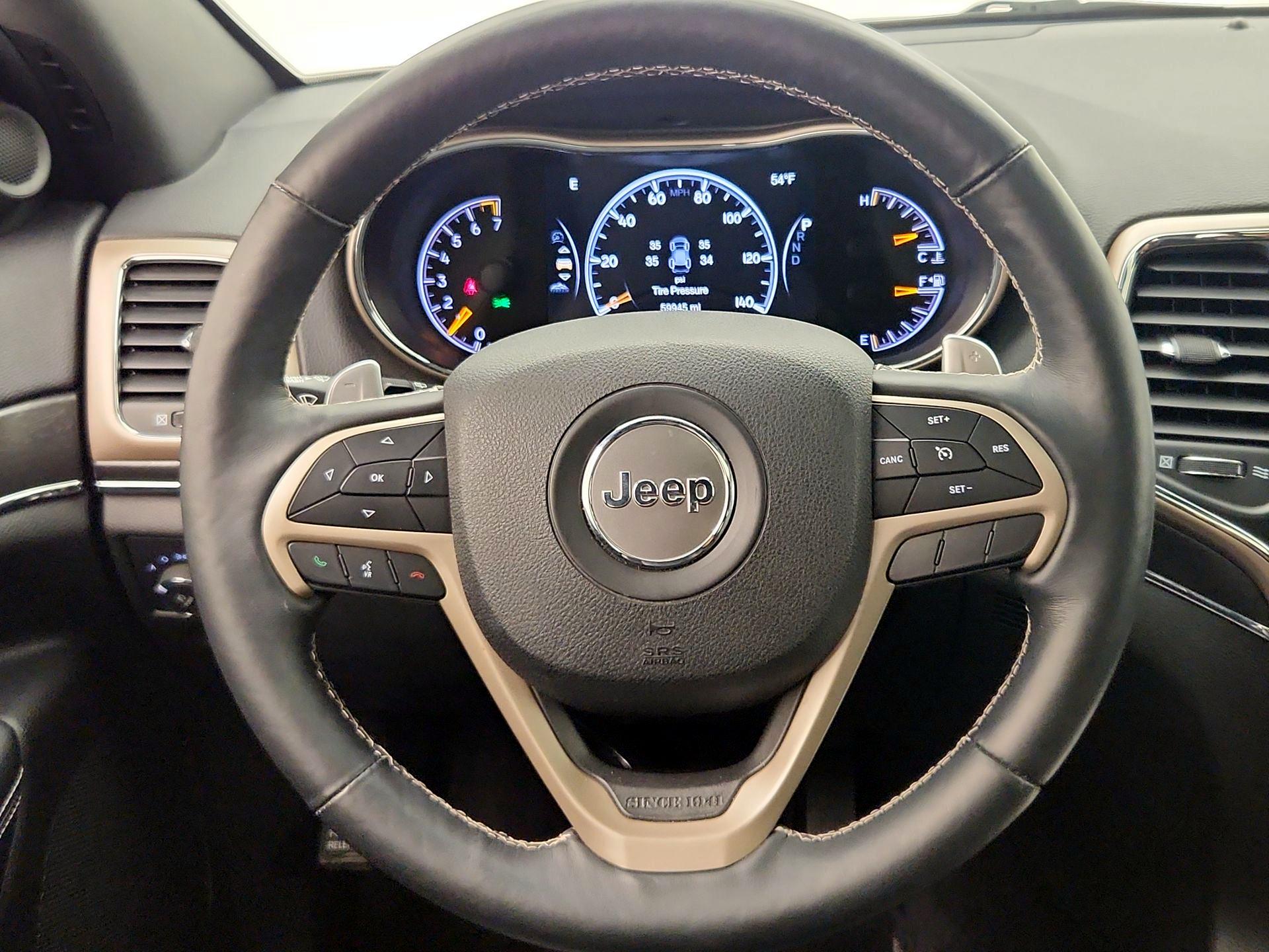 Thumbnail: 2017 Jeep Grand Cherokee - 10