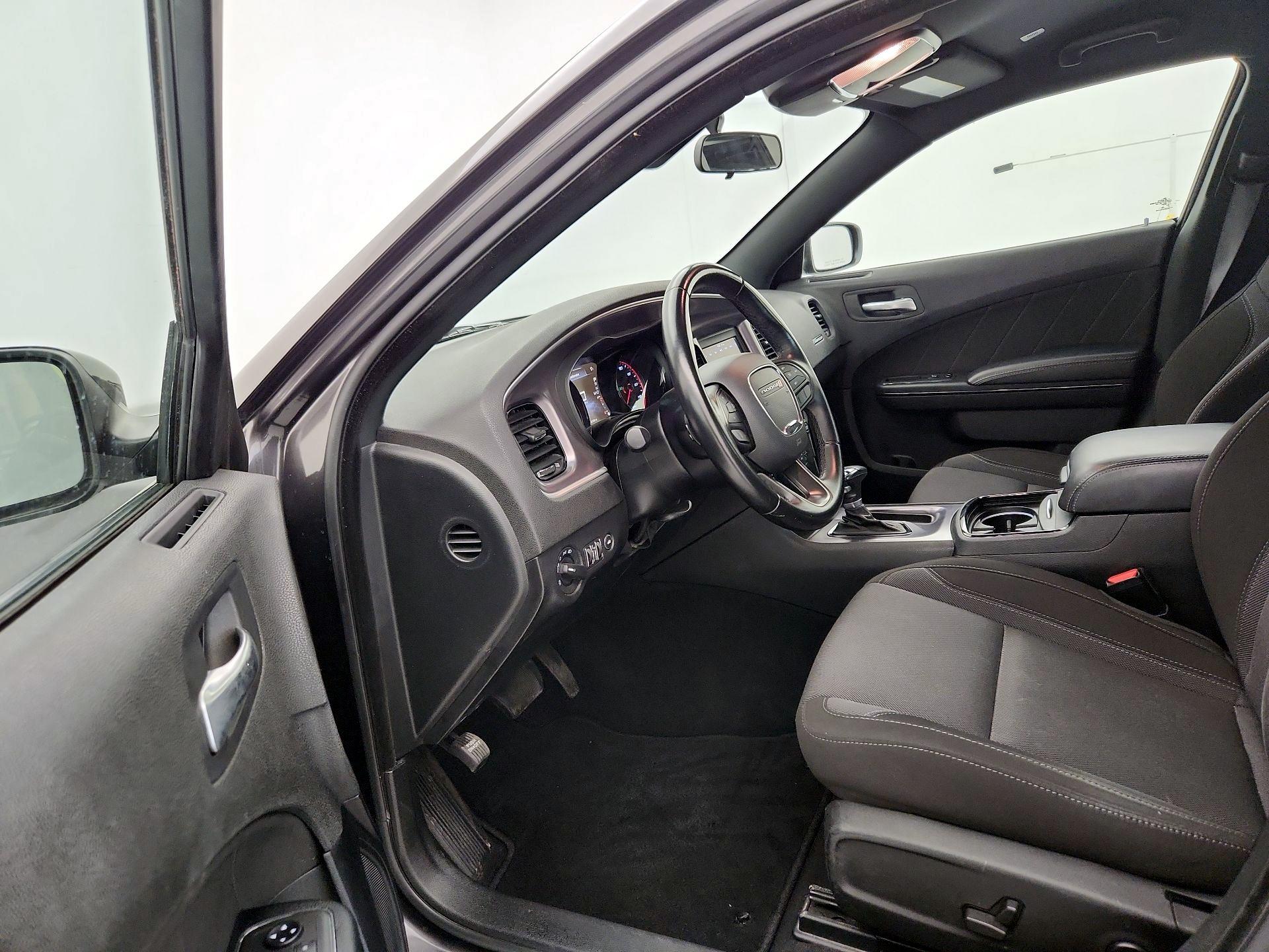 Thumbnail: 2021 Dodge Charger - 11