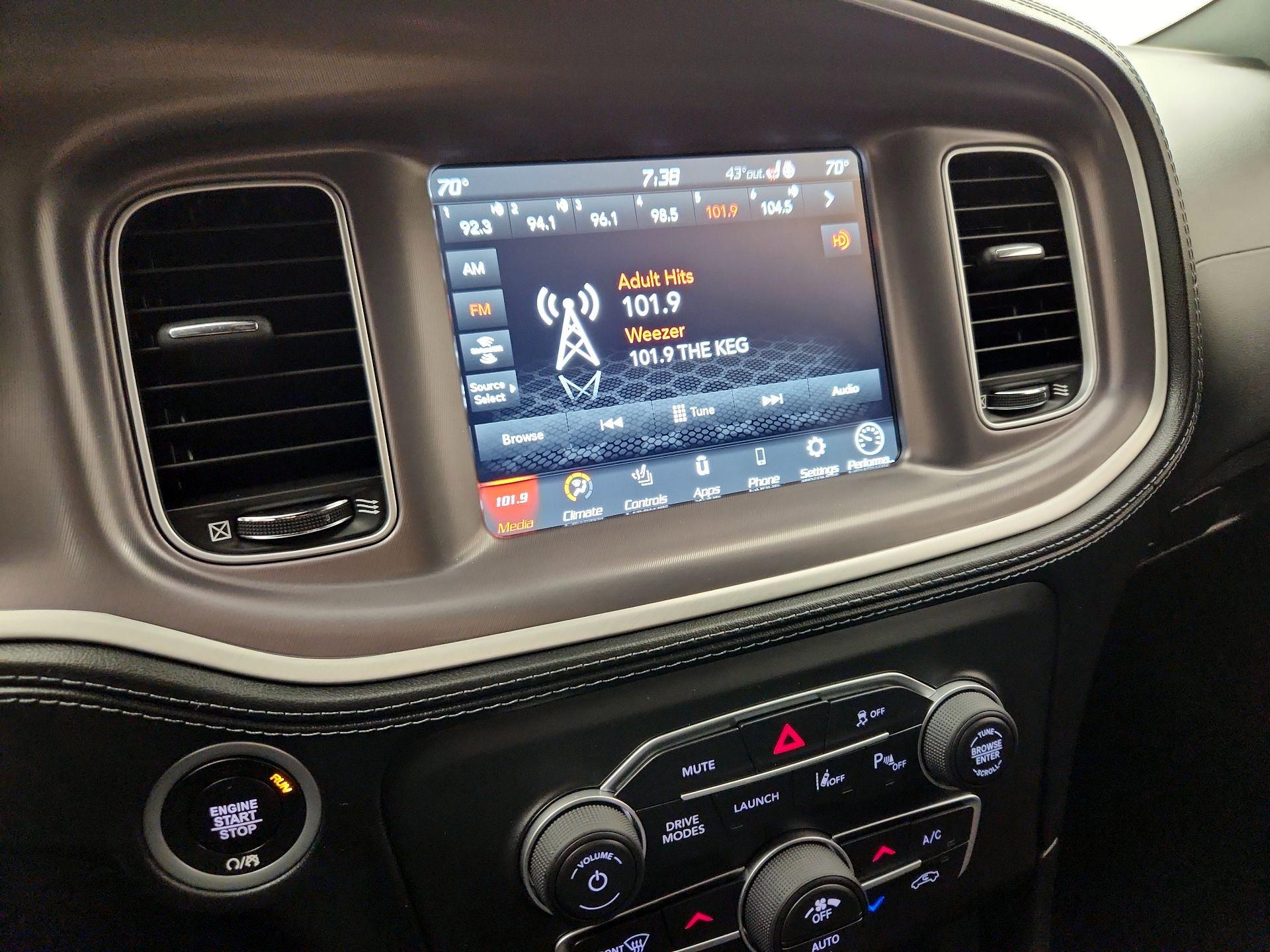 Thumbnail: 2022 Dodge Charger - 15