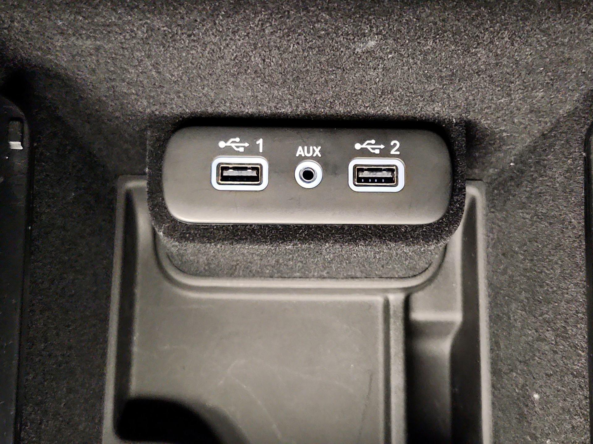 Thumbnail: 2022 Dodge Charger - 18