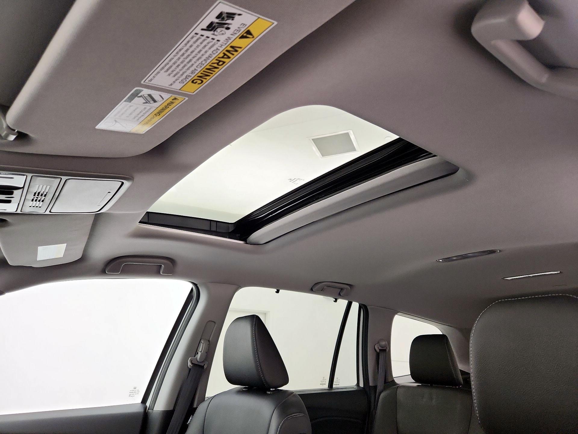 Thumbnail: 2022 Honda Pilot - 19