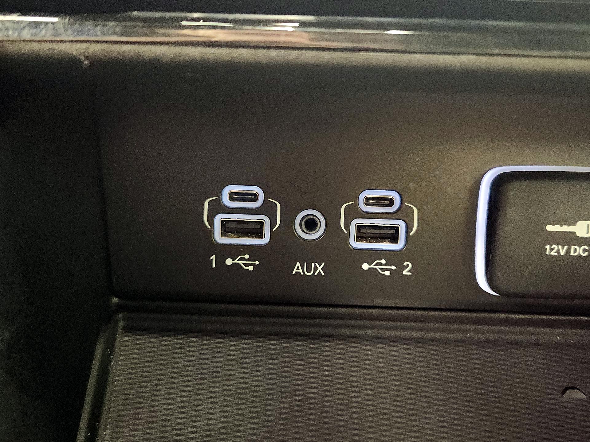 Thumbnail: 2023 Jeep Grand Cherokee - 18