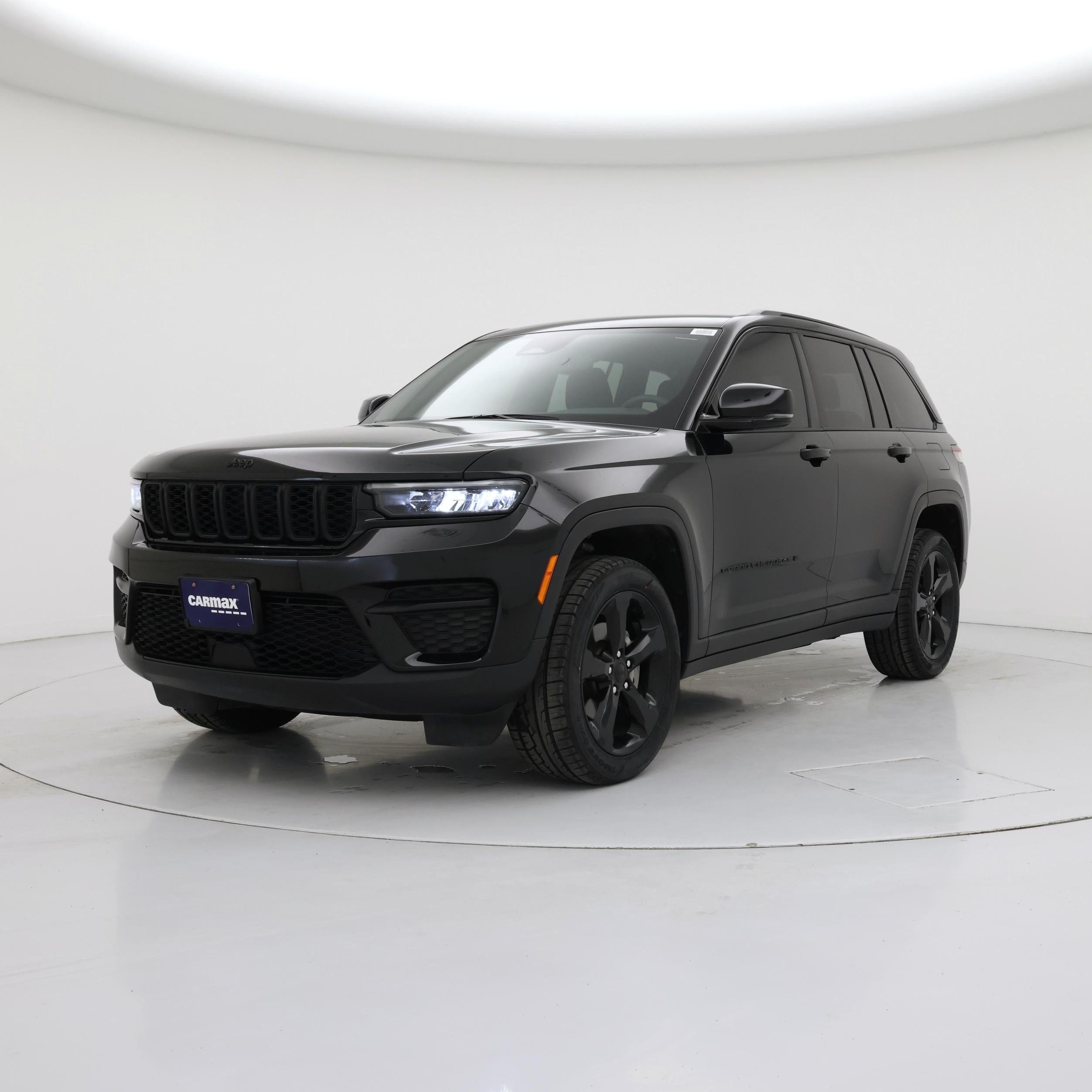 Thumbnail: 2023 Jeep Grand Cherokee - 4