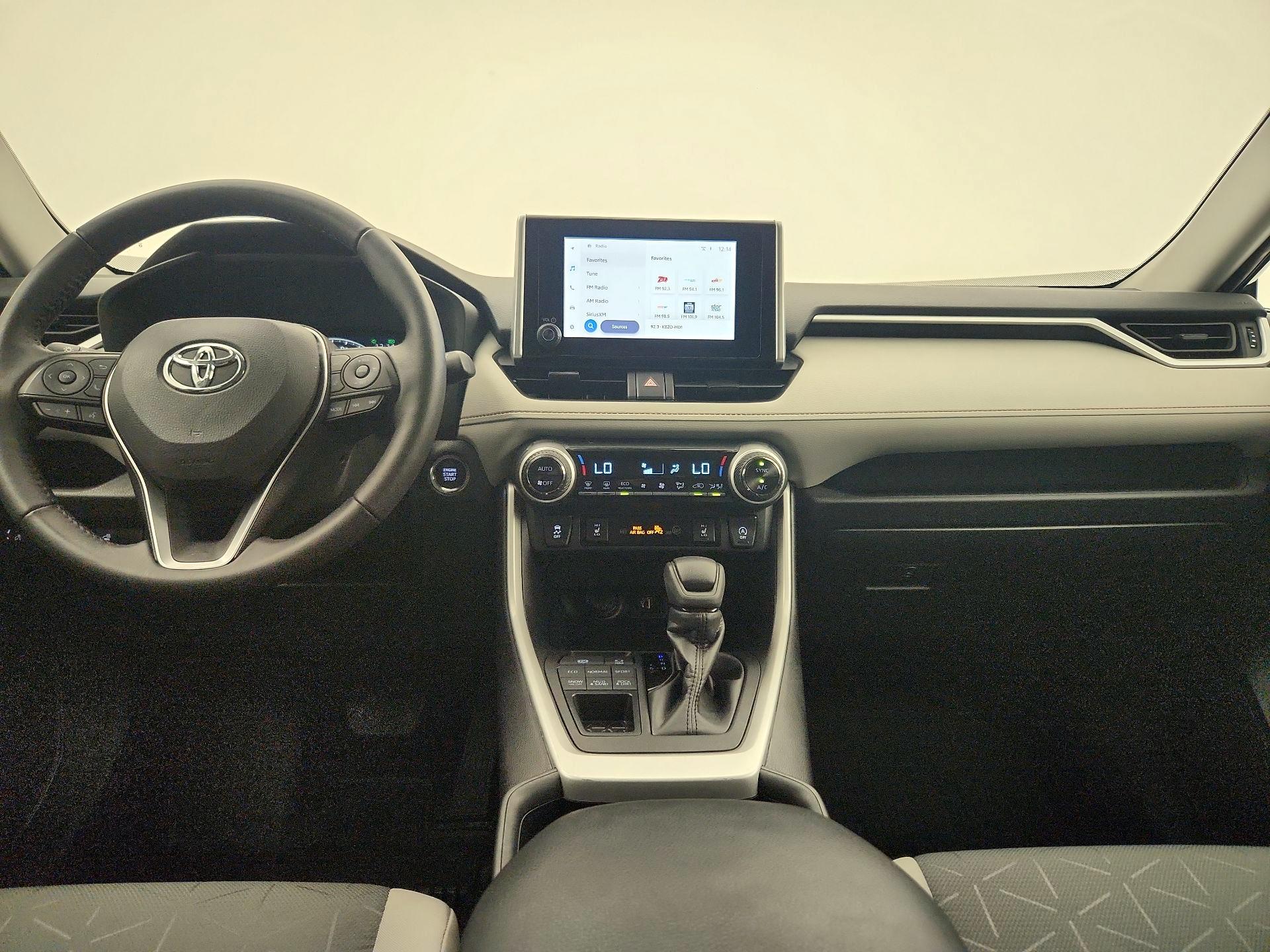 Thumbnail: 2024 Toyota RAV4 - 9