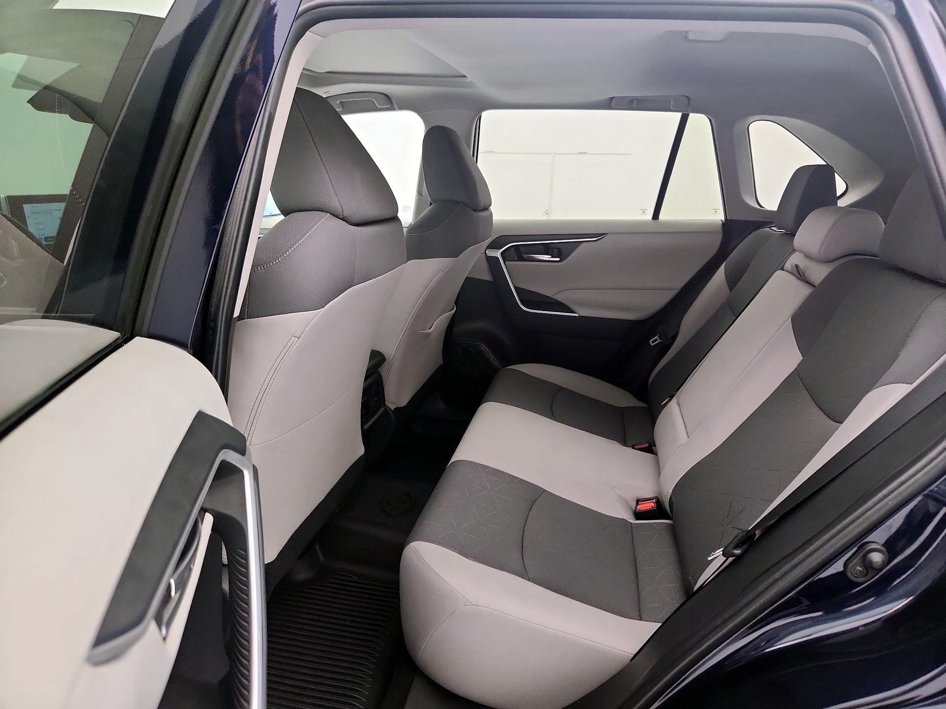 Thumbnail: 2024 Toyota RAV4 - 20