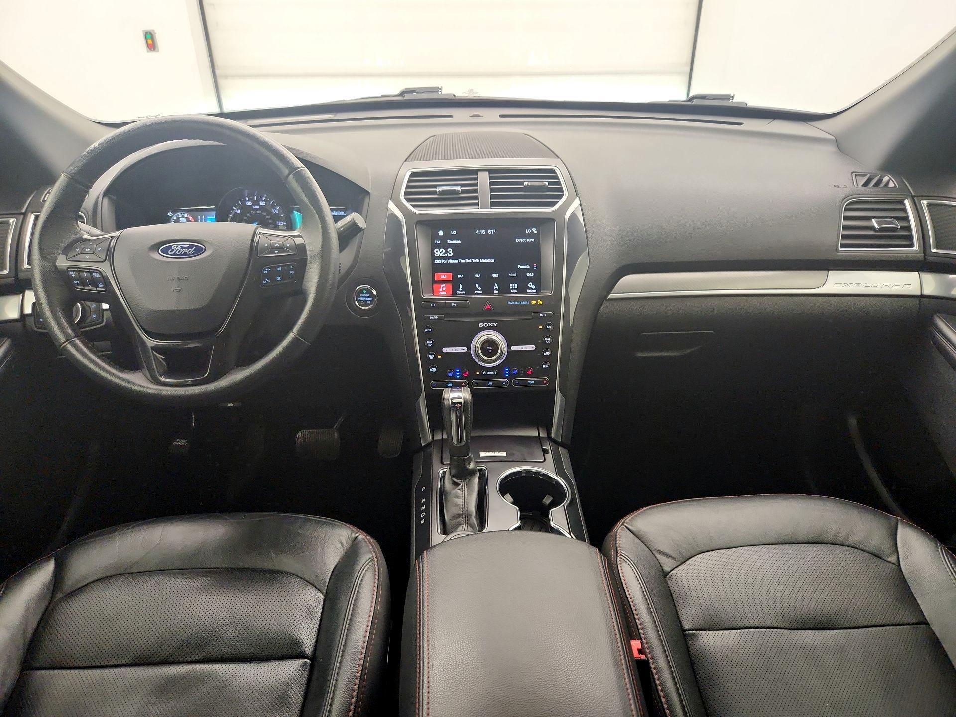 Thumbnail: 2019 Ford Explorer - 9