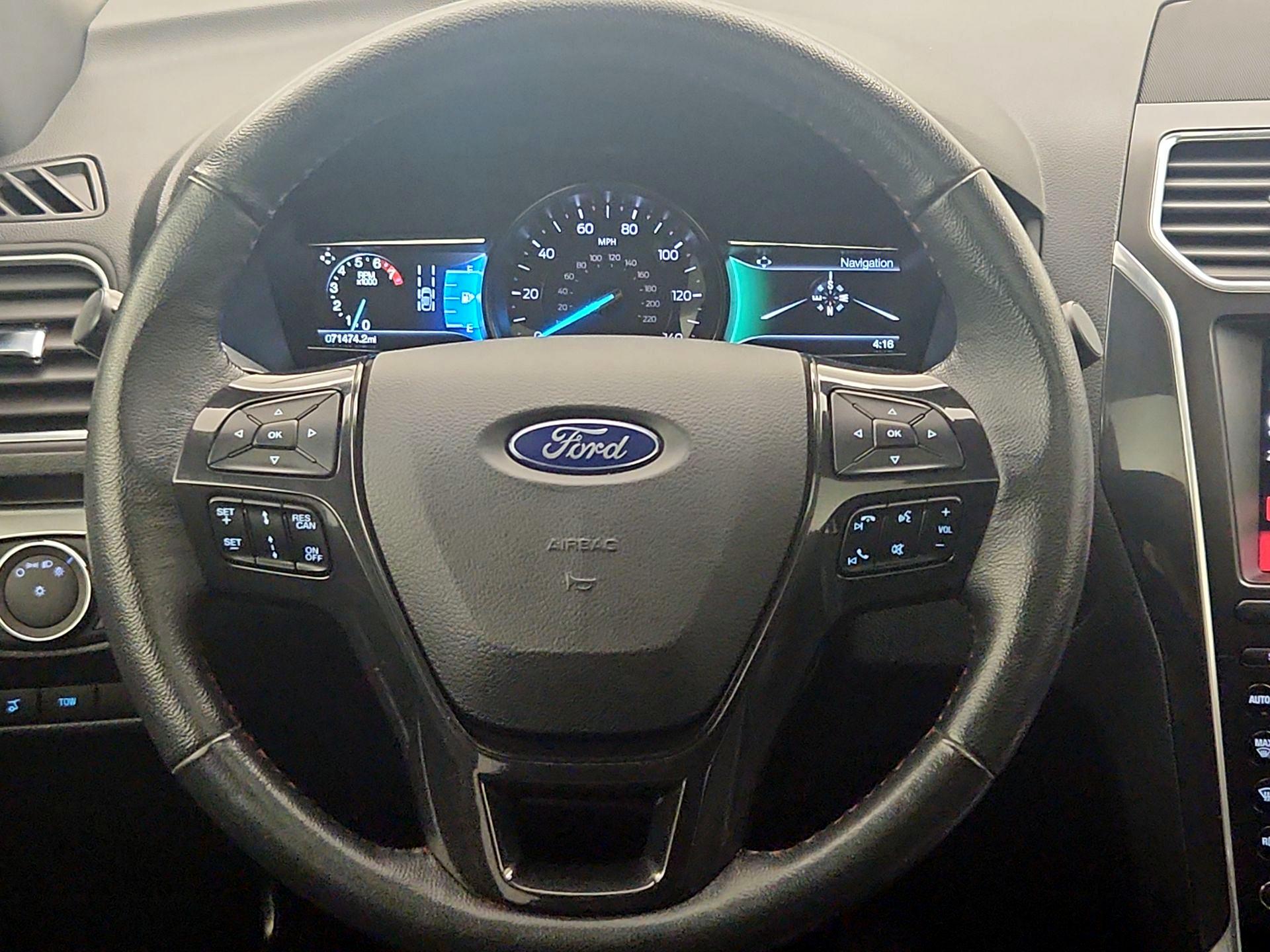 Thumbnail: 2019 Ford Explorer - 10