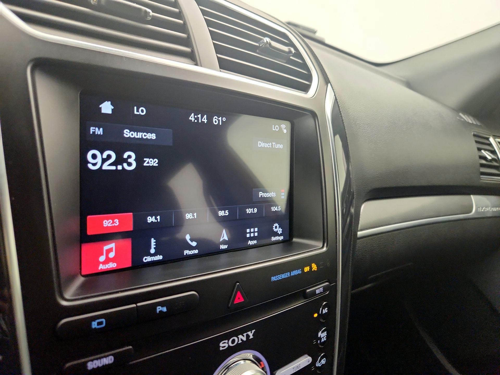 Thumbnail: 2019 Ford Explorer - 16