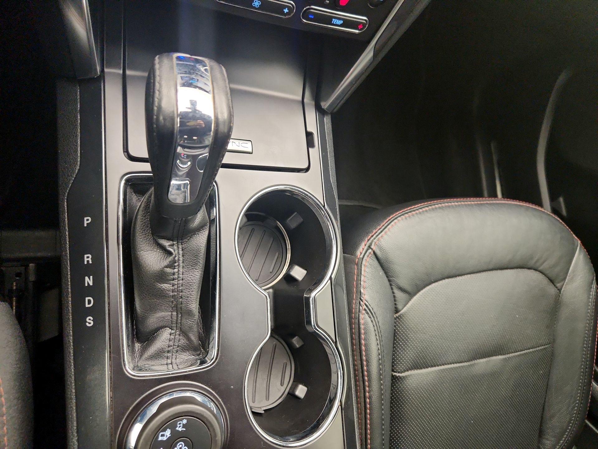 Thumbnail: 2019 Ford Explorer - 18