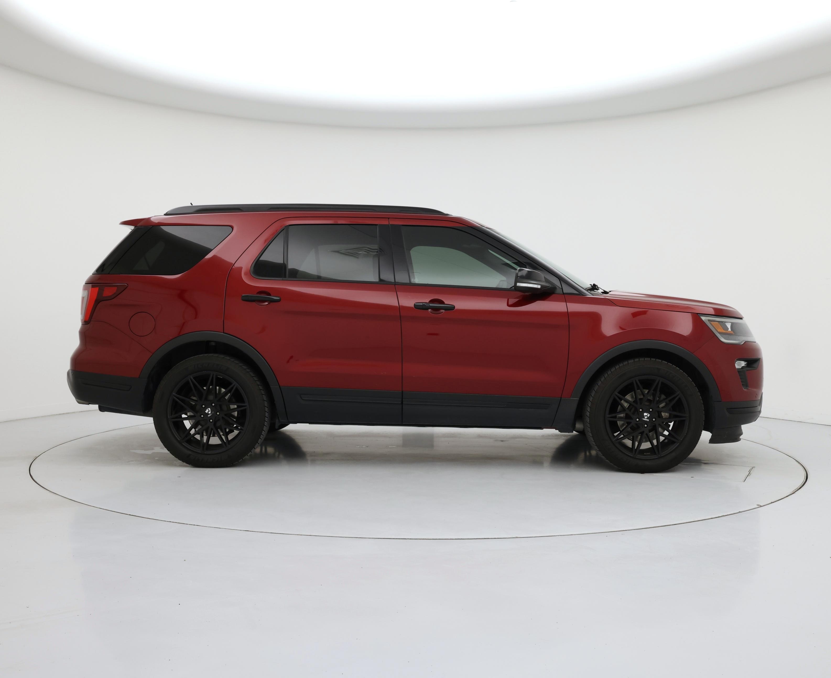 Thumbnail: 2019 Ford Explorer - 7