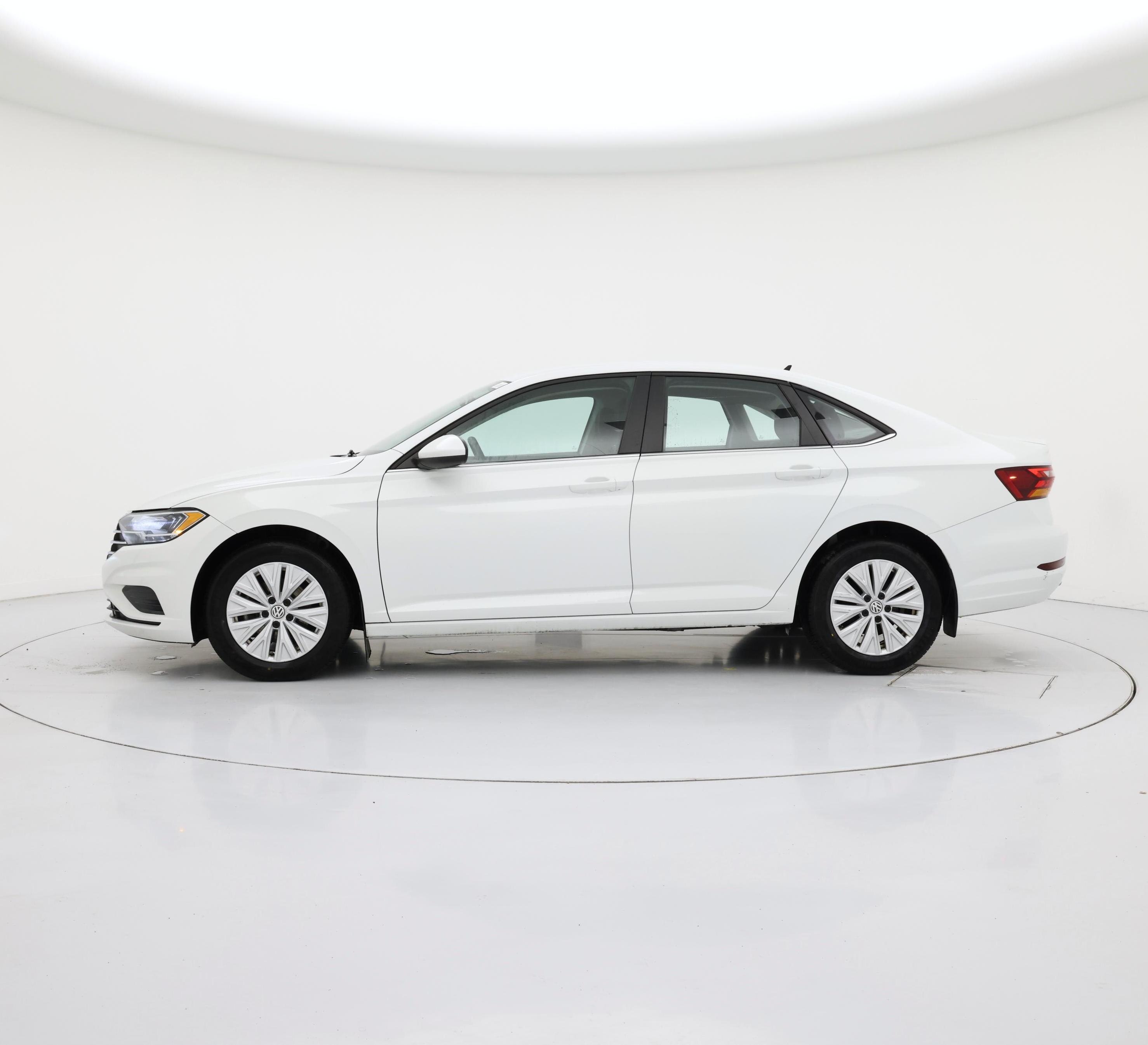 Thumbnail: 2019 Volkswagen Jetta - 3