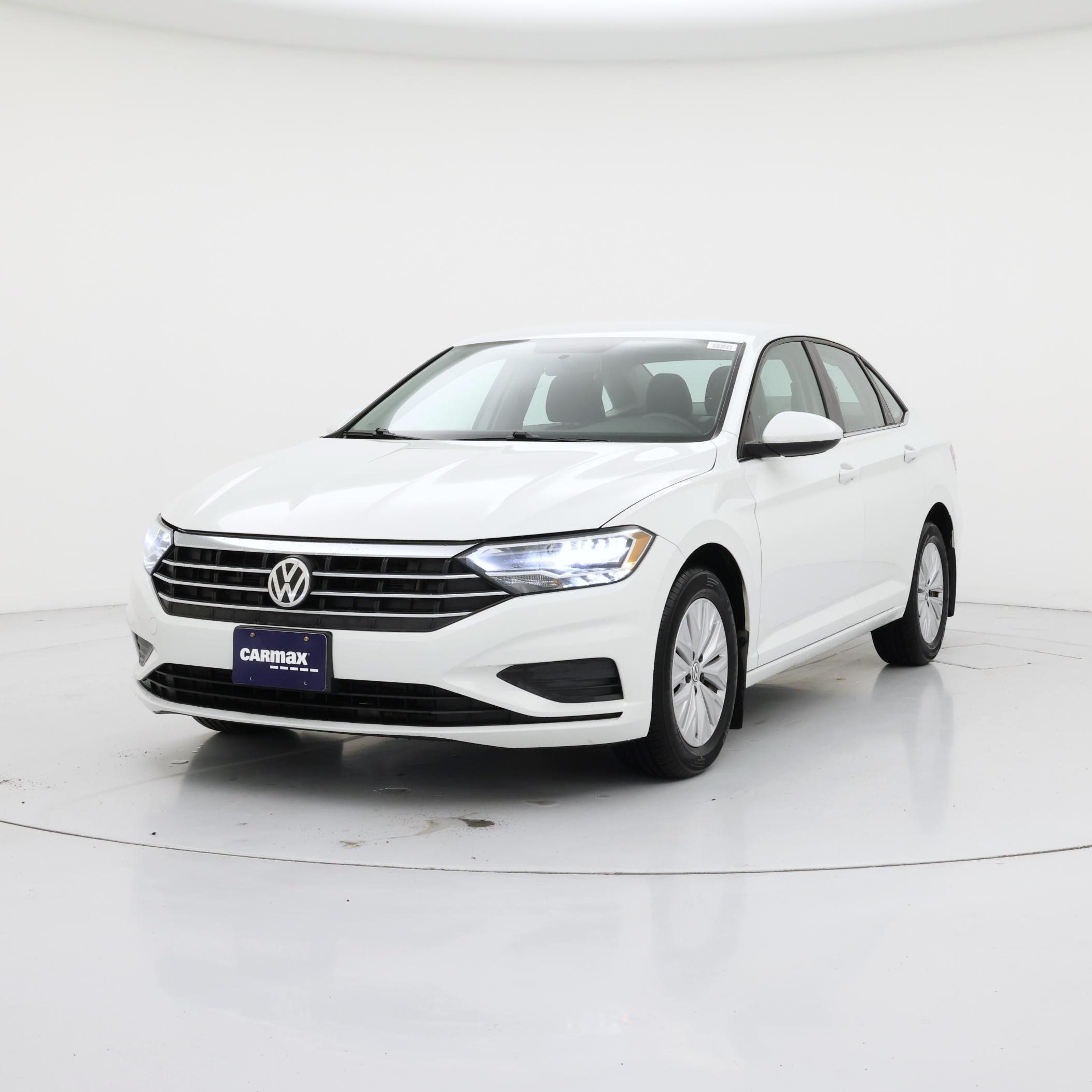 Thumbnail: 2019 Volkswagen Jetta - 4
