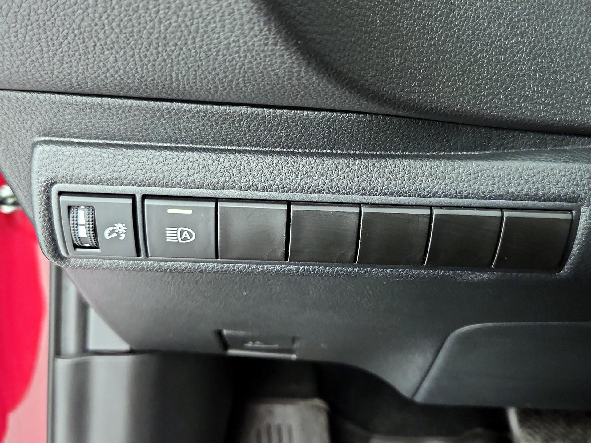 Thumbnail: 2024 Toyota Corolla - 13