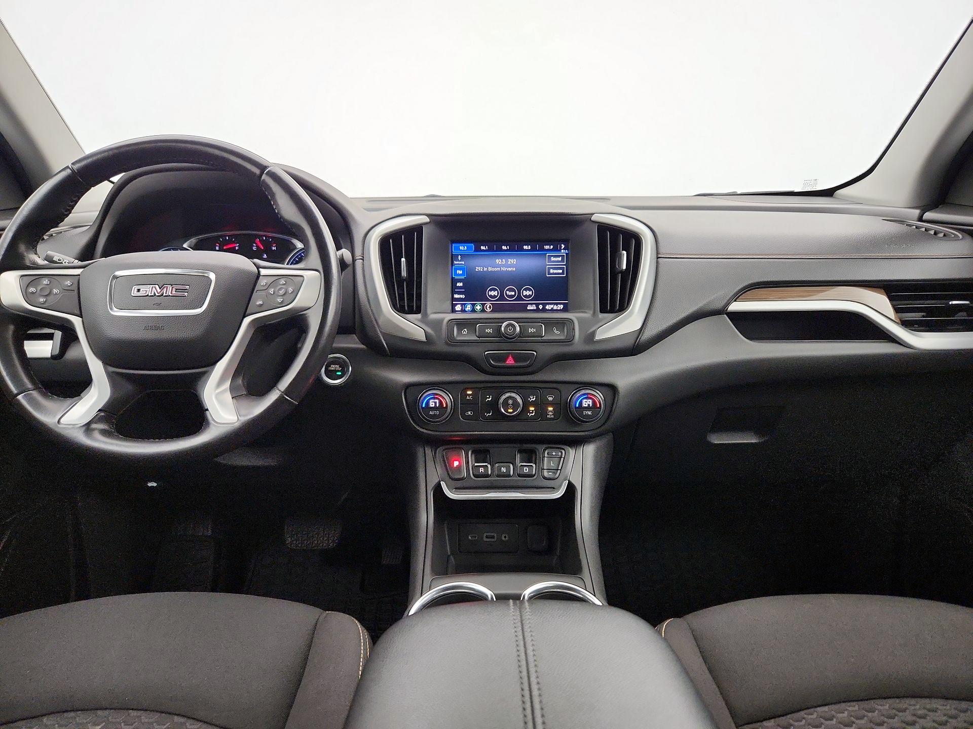 Thumbnail: 2020 GMC Terrain - 9