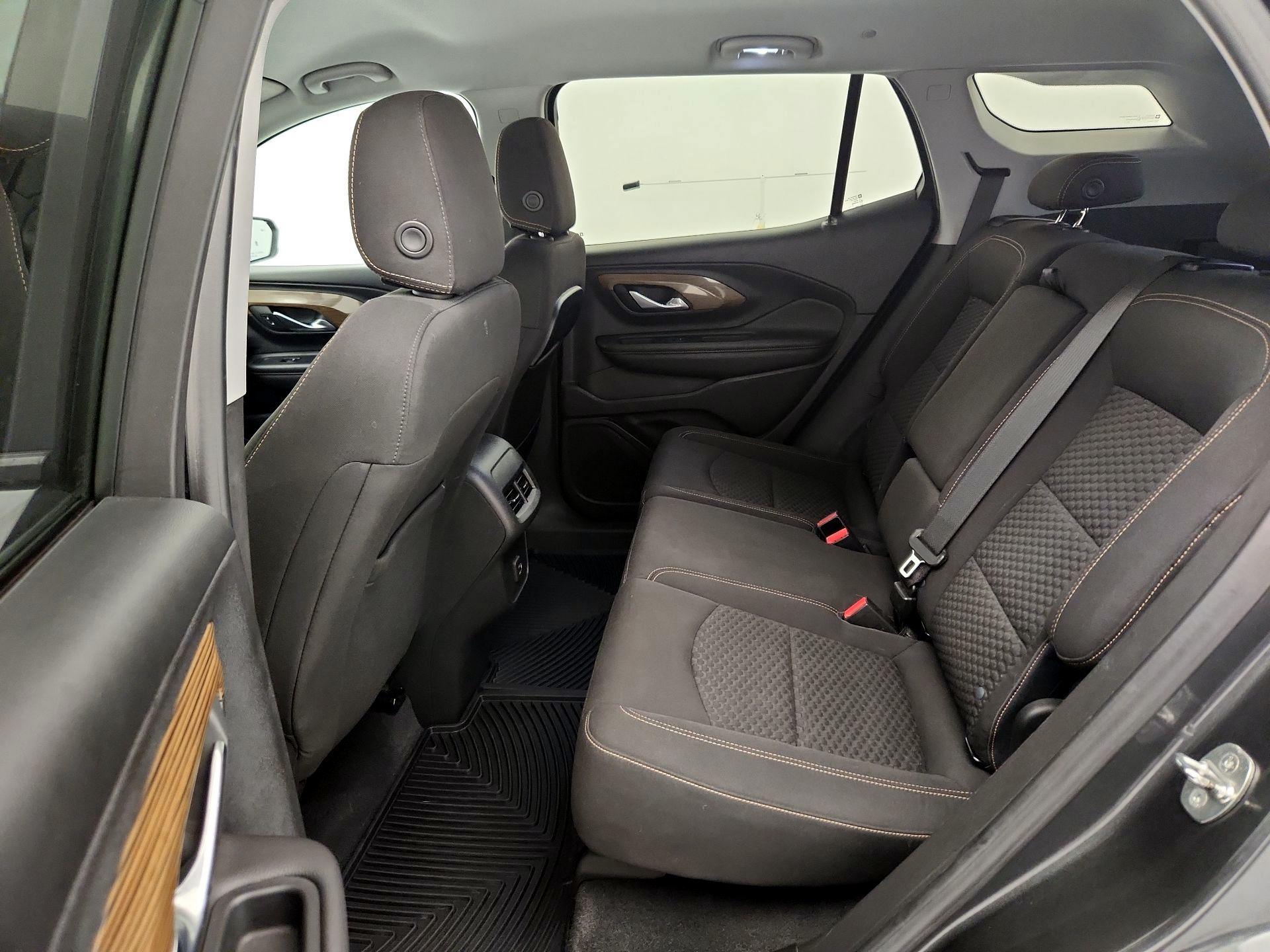 Thumbnail: 2020 GMC Terrain - 19