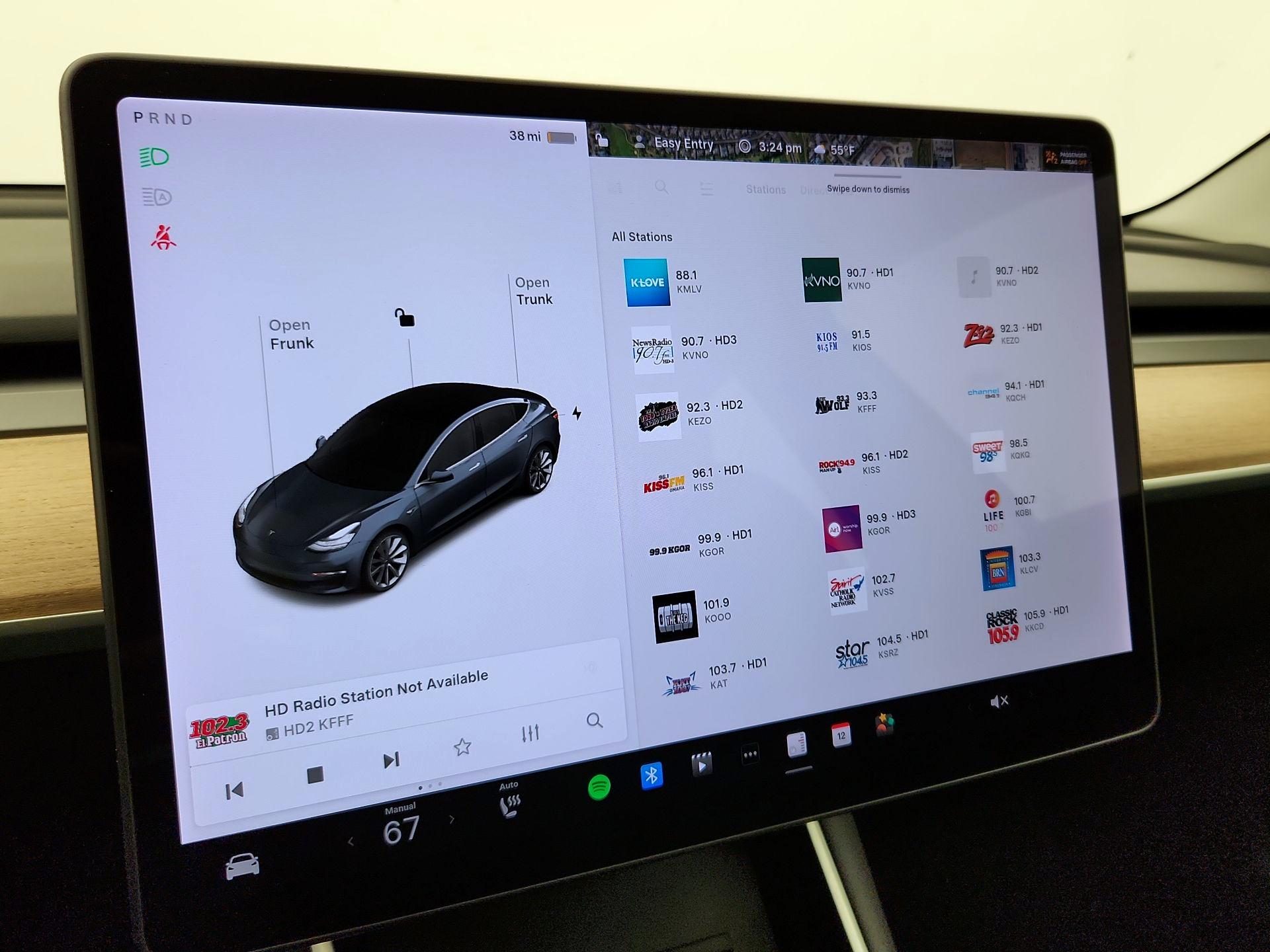 Thumbnail: 2020 Tesla Model 3 - 15