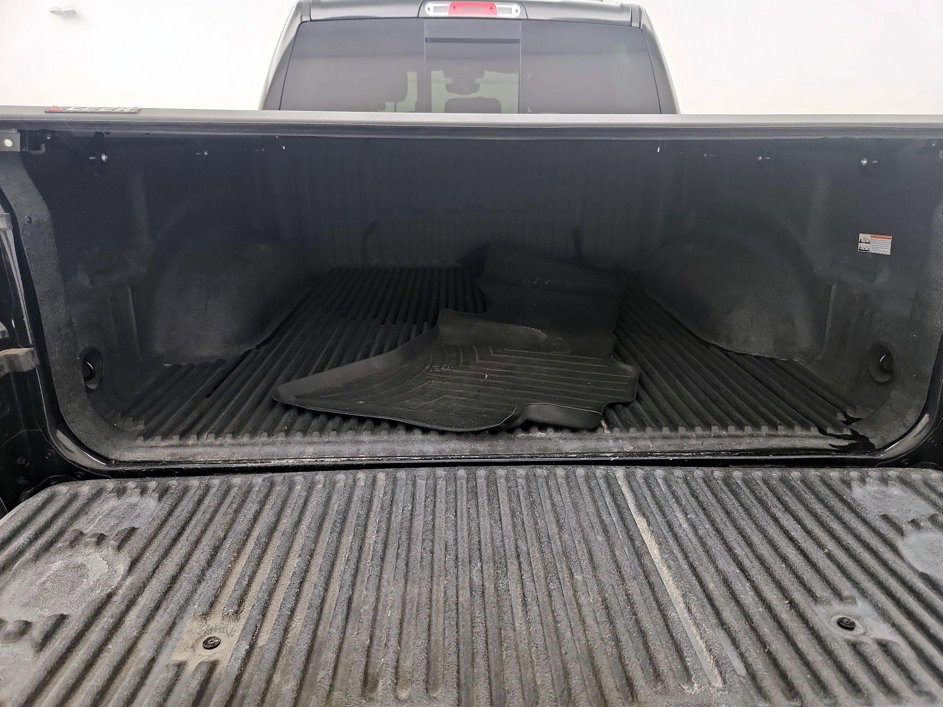 Thumbnail: 2020 RAM 1500 - 20