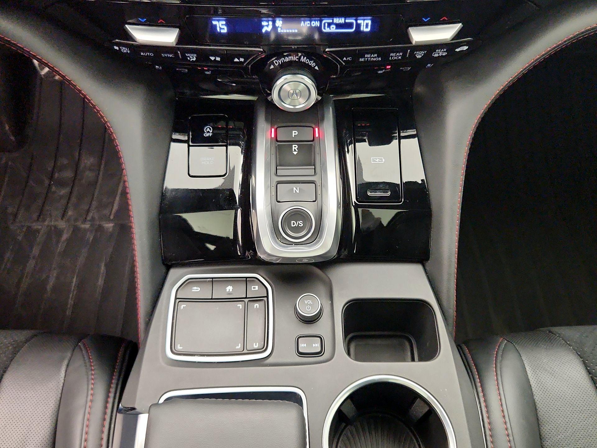 Thumbnail: 2022 Acura MDX - 18