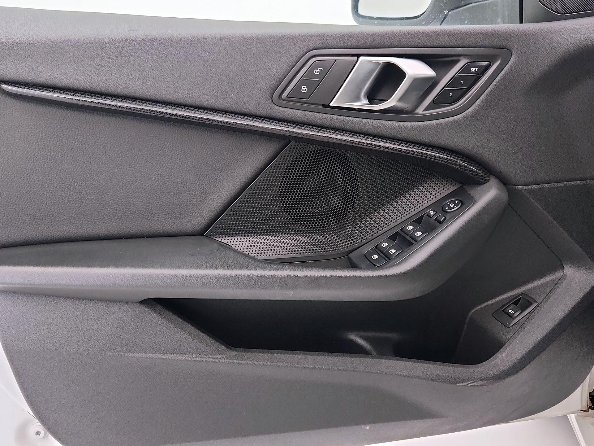 Thumbnail: 2023 BMW 2 Series - 12