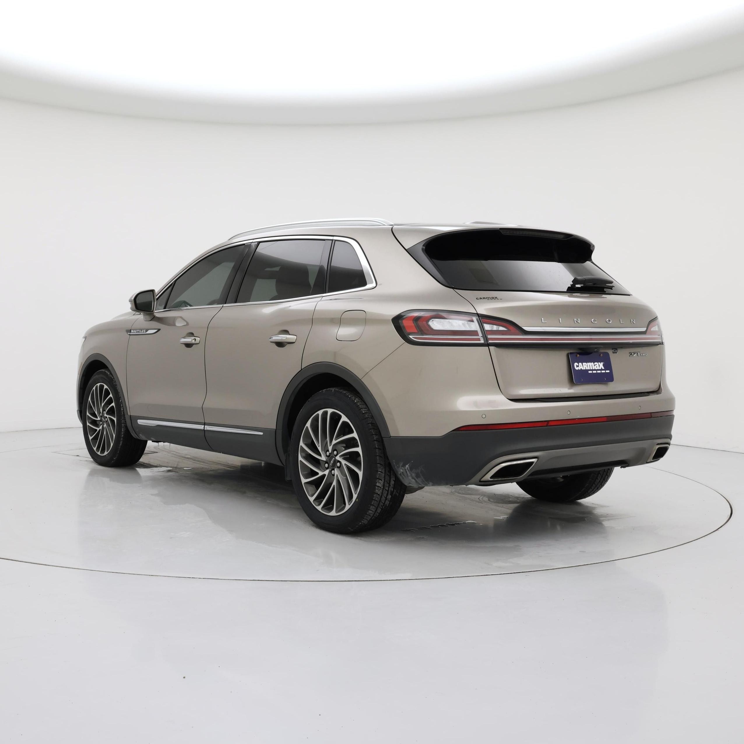 Thumbnail: 2019 Lincoln Nautilus - 2