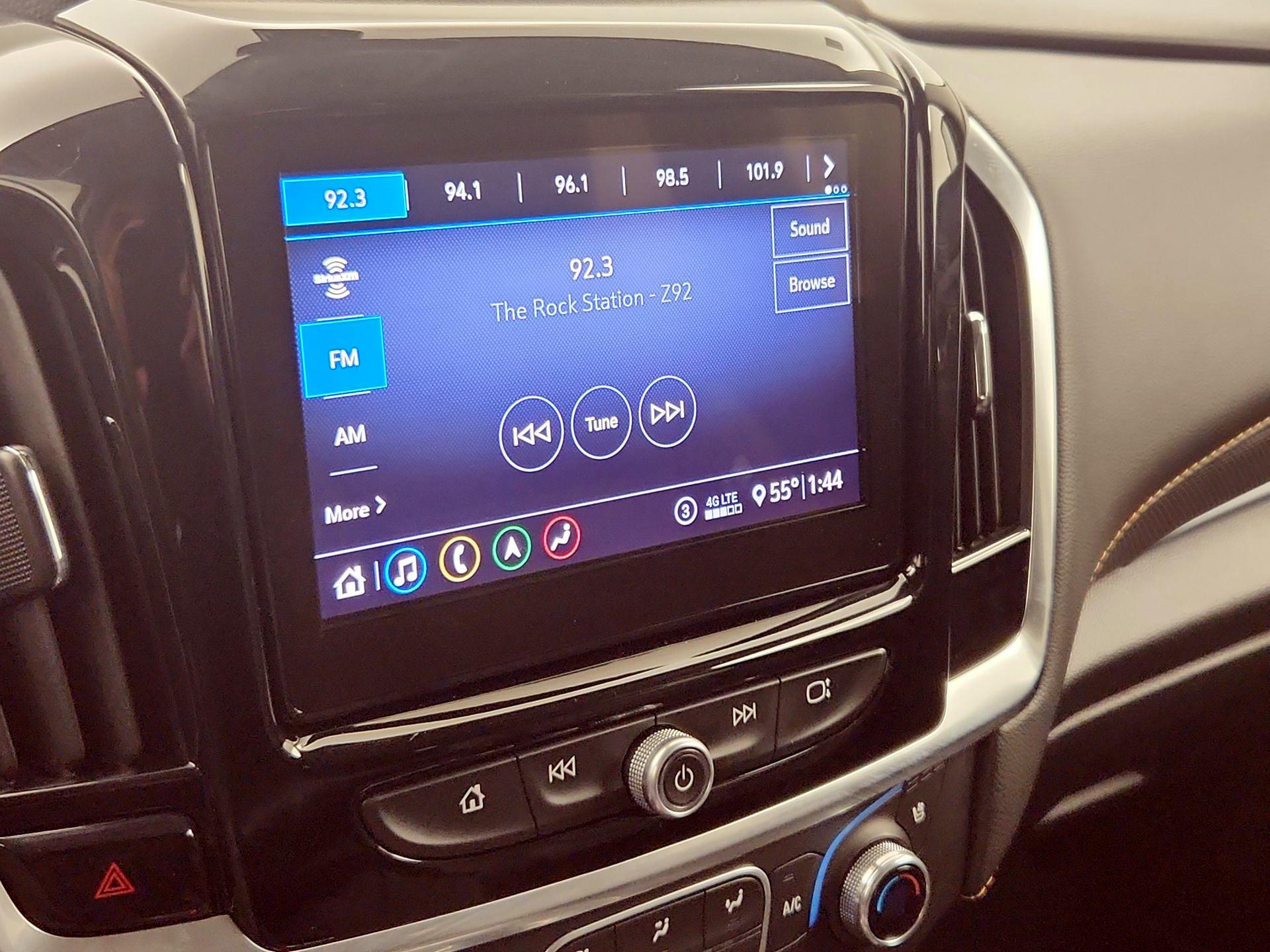 Thumbnail: 2020 Chevrolet Traverse - 16