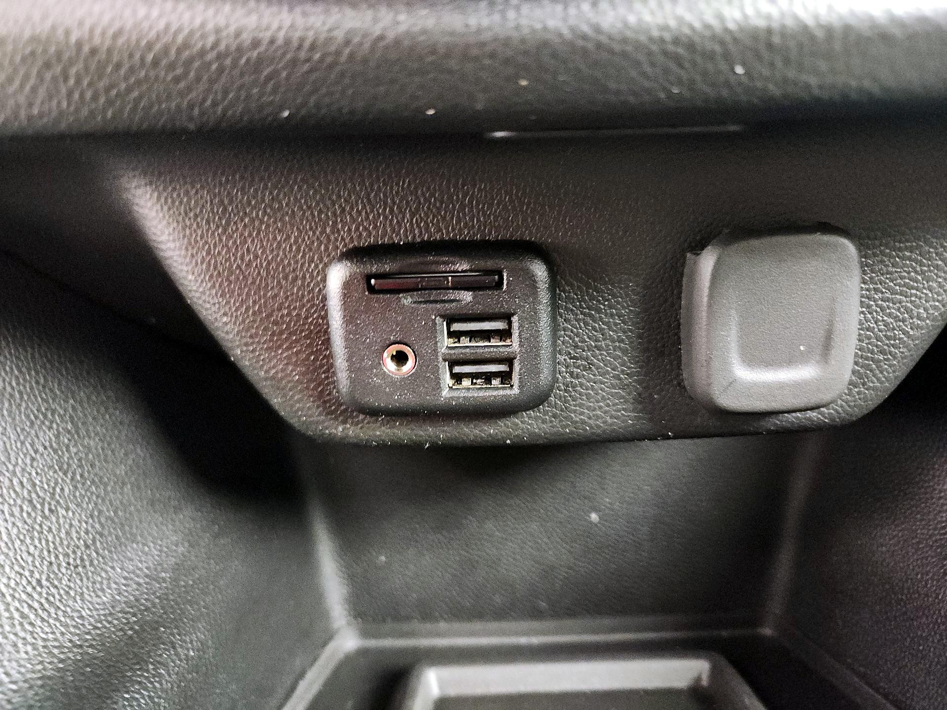 Thumbnail: 2020 Chevrolet Traverse - 19