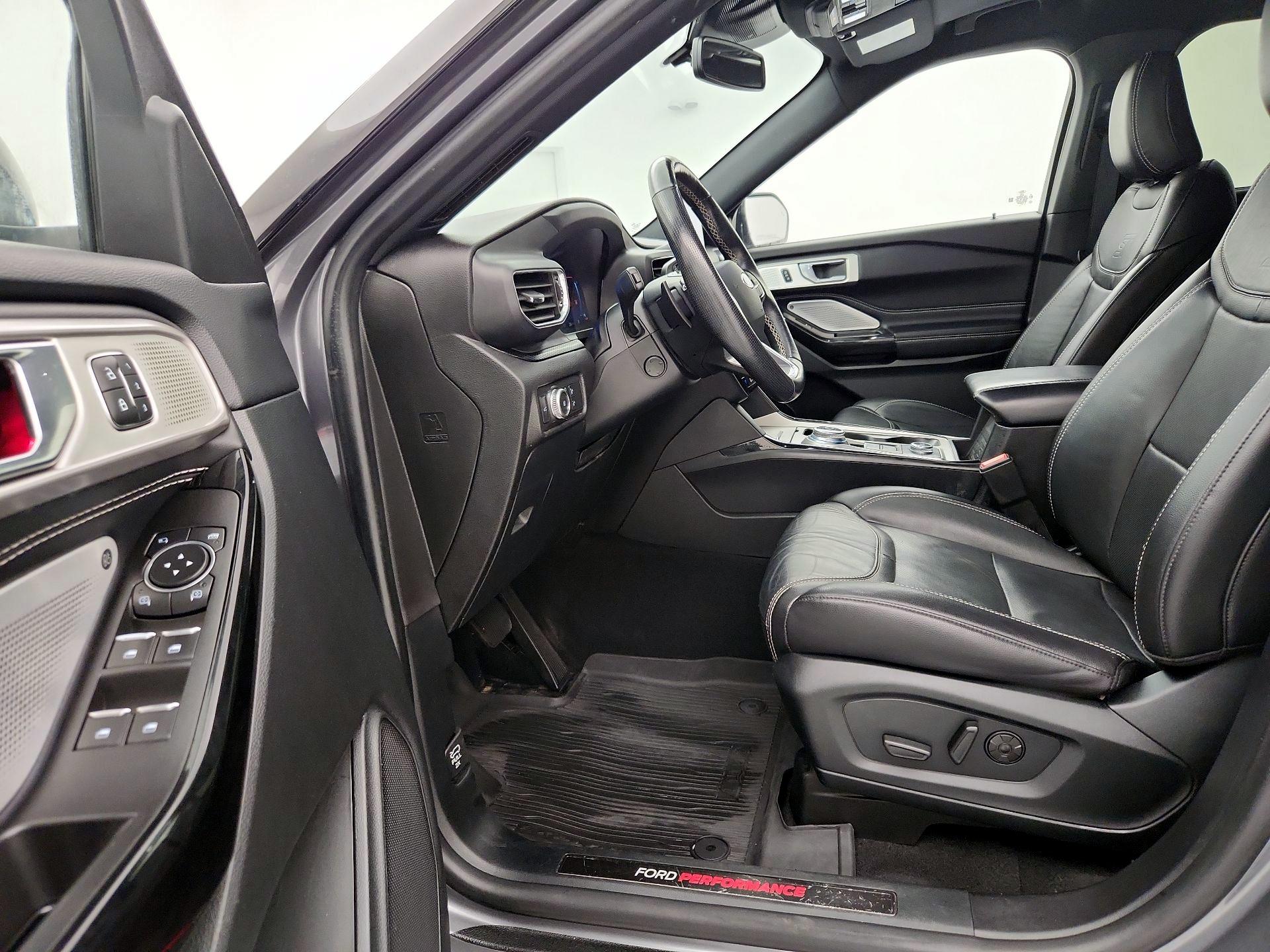 Thumbnail: 2021 Ford Explorer - 11