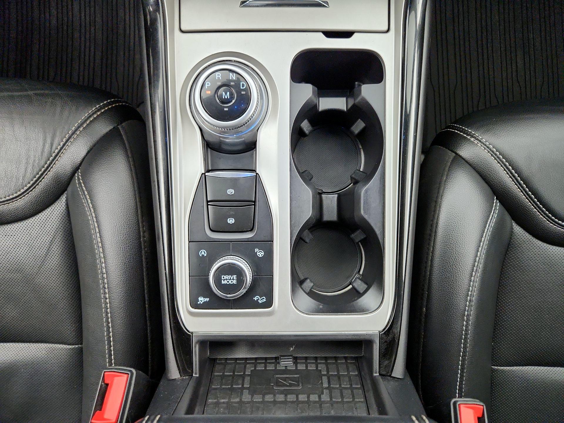 Thumbnail: 2021 Ford Explorer - 18