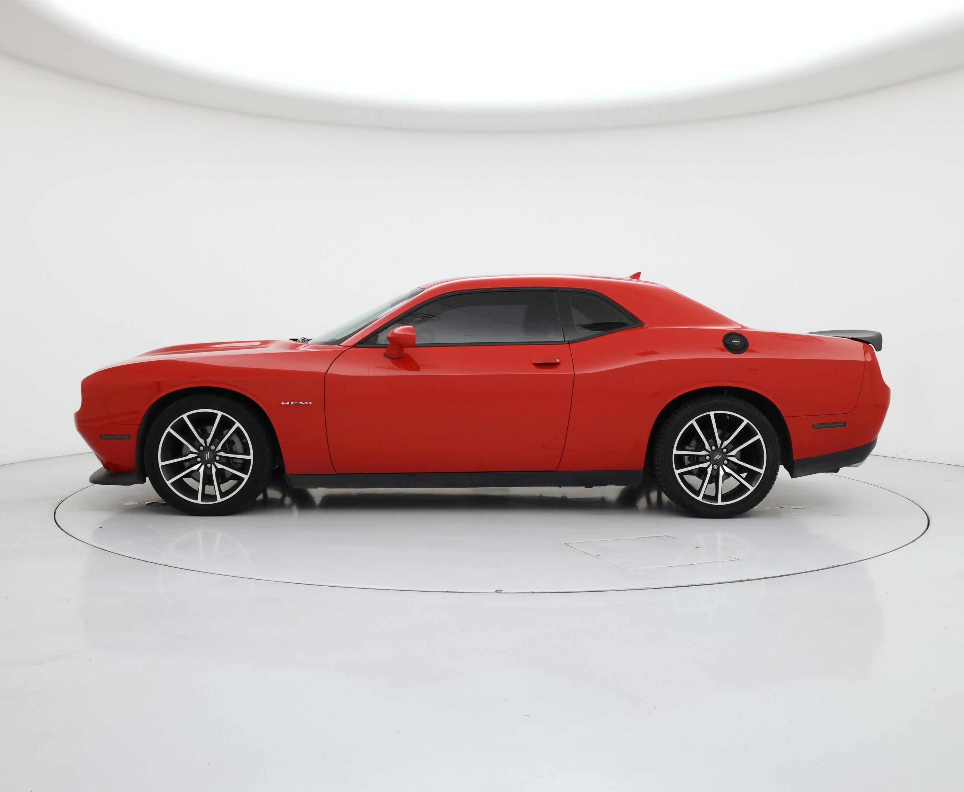 Thumbnail: 2022 Dodge Challenger - 3