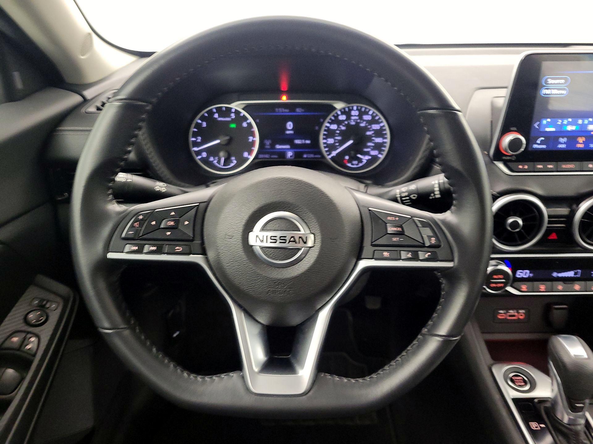 Thumbnail: 2021 Nissan Sentra - 10