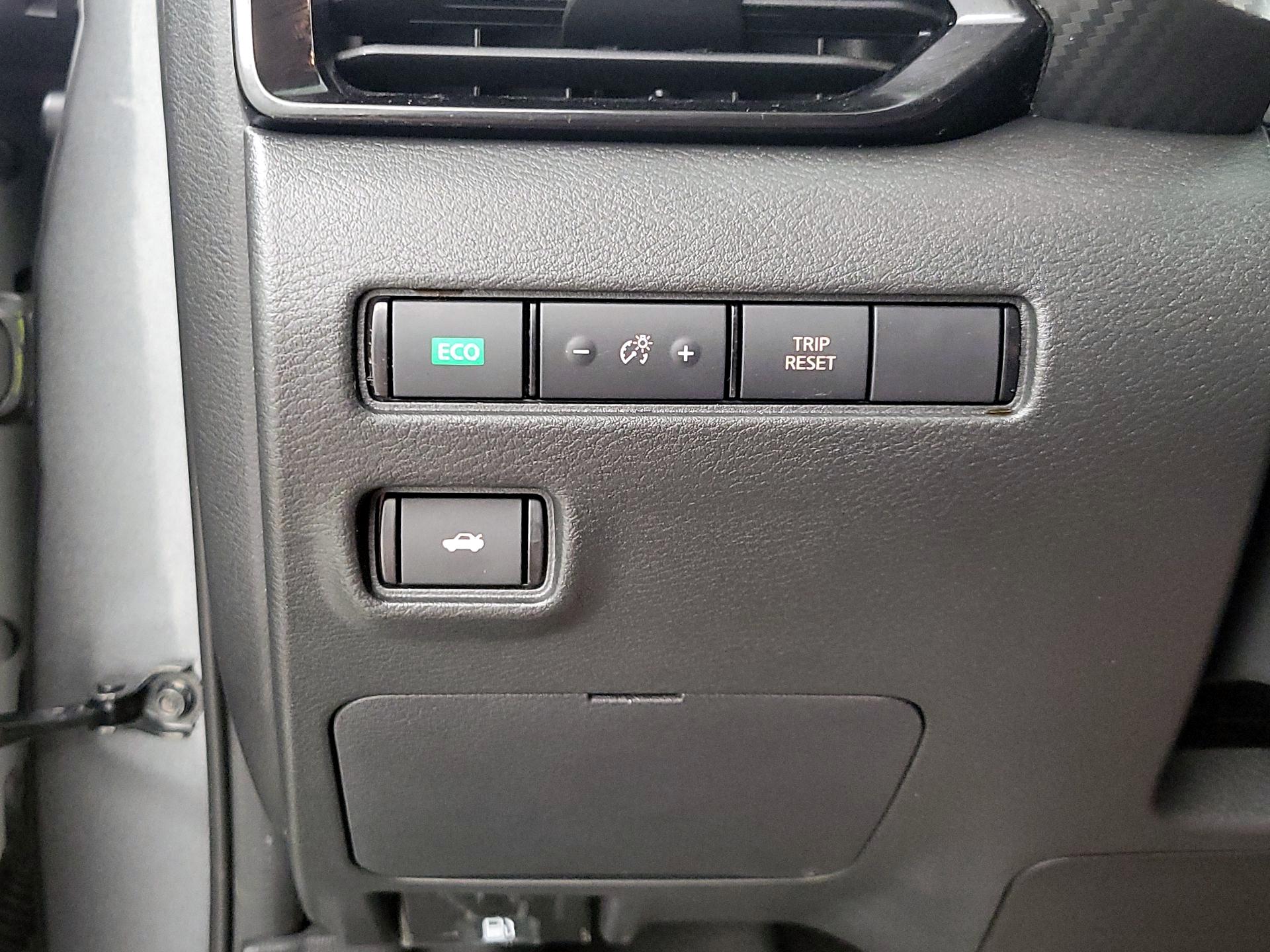 Thumbnail: 2021 Nissan Sentra - 13