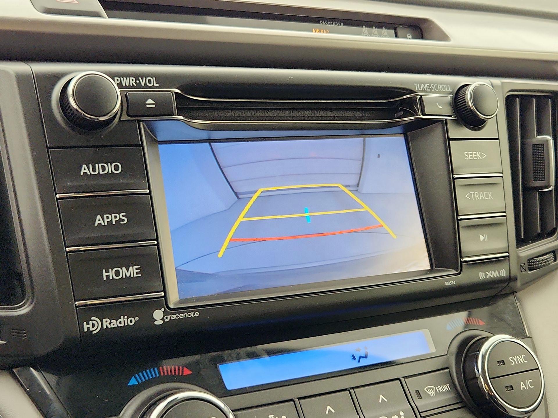 Thumbnail: 2018 Toyota RAV4 - 14