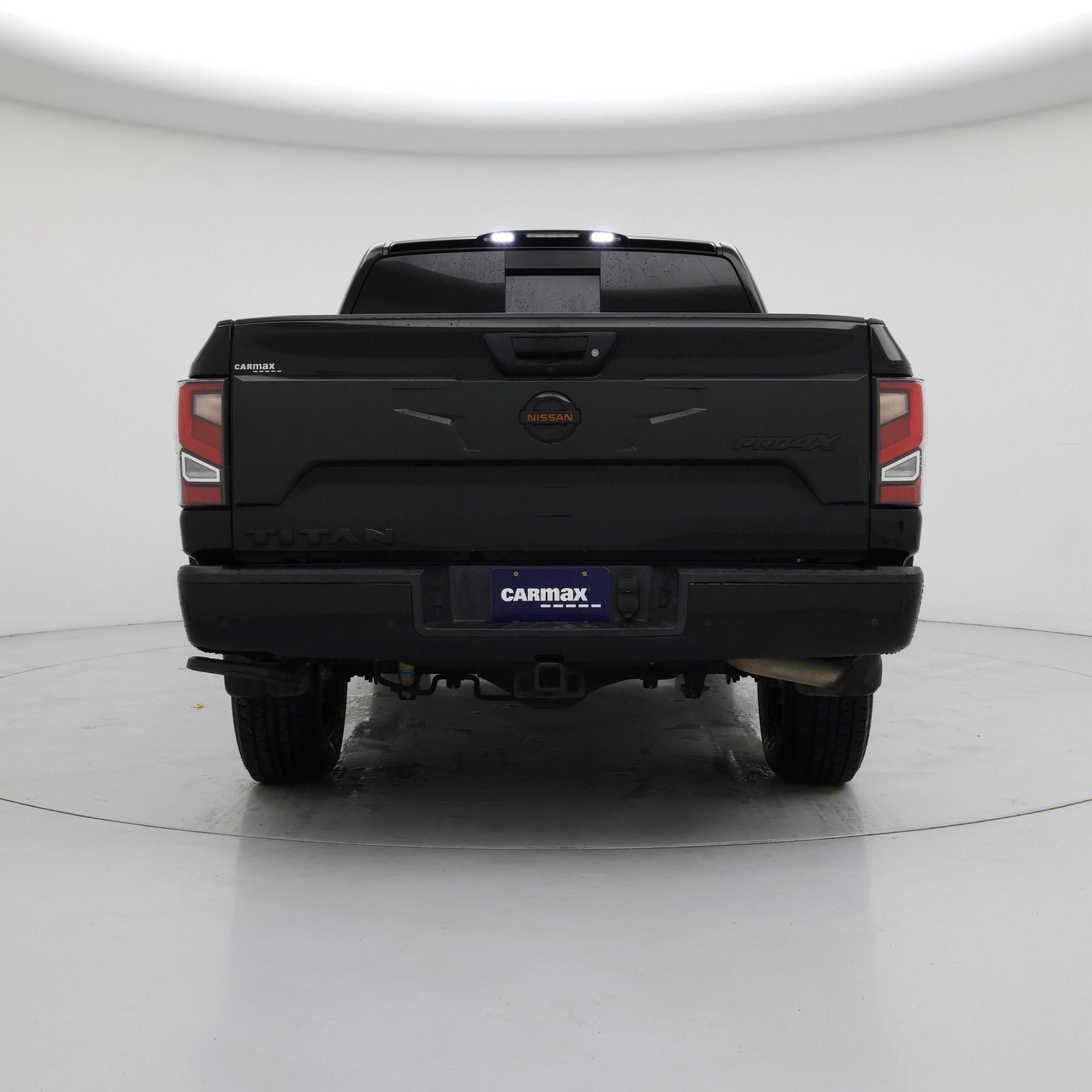 Thumbnail: 2020 Nissan Titan - 6