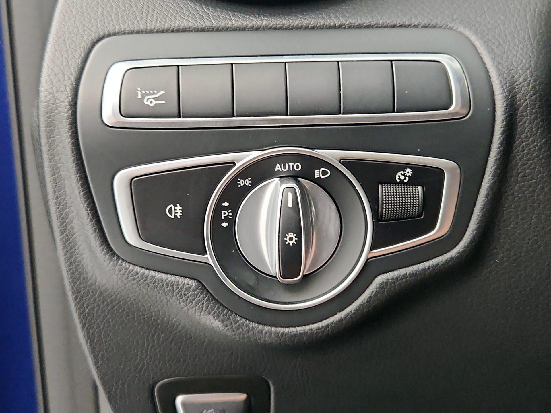 Thumbnail: 2019 Mercedes-Benz GLC - 13