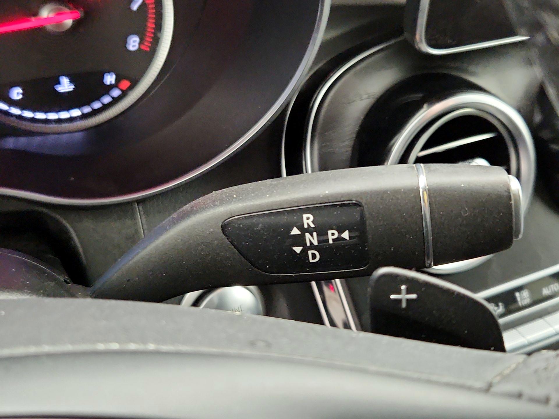 Thumbnail: 2019 Mercedes-Benz GLC - 18