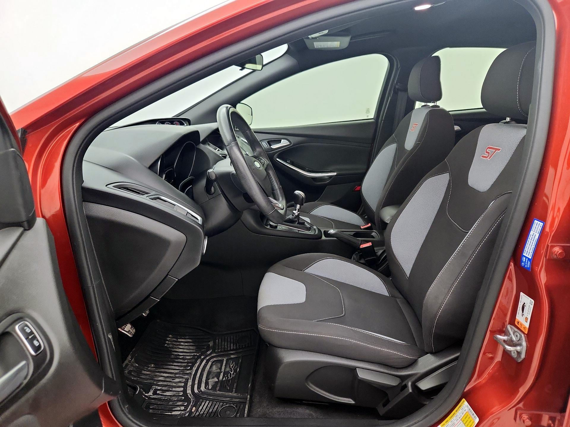 Thumbnail: 2018 Ford Focus - 11