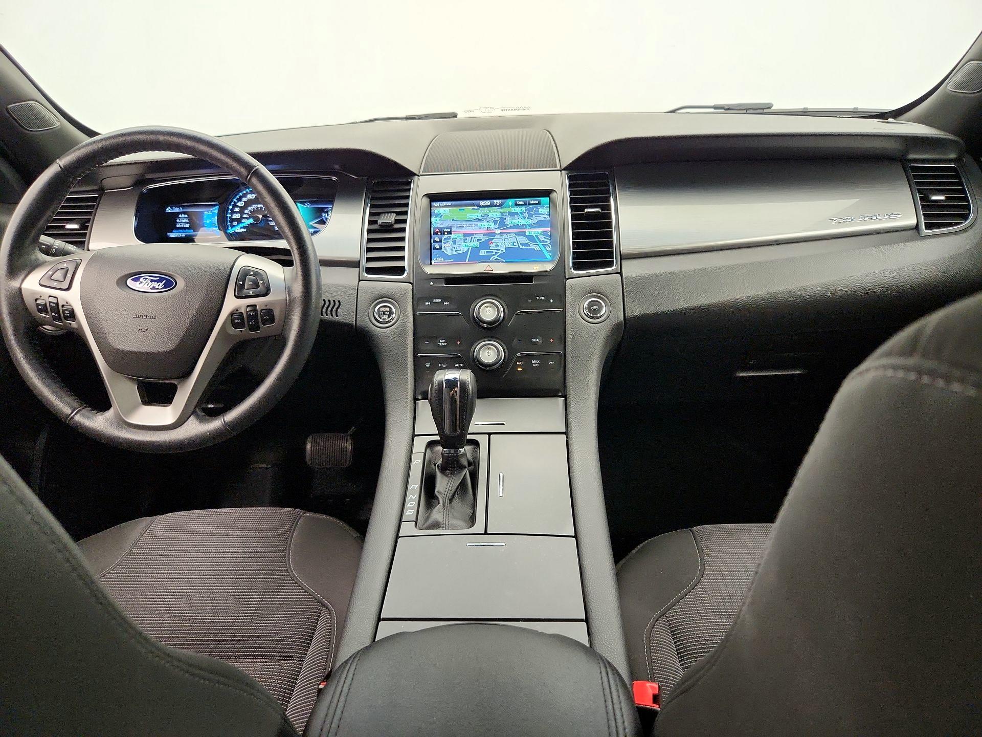 Thumbnail: 2015 Ford Taurus - 9