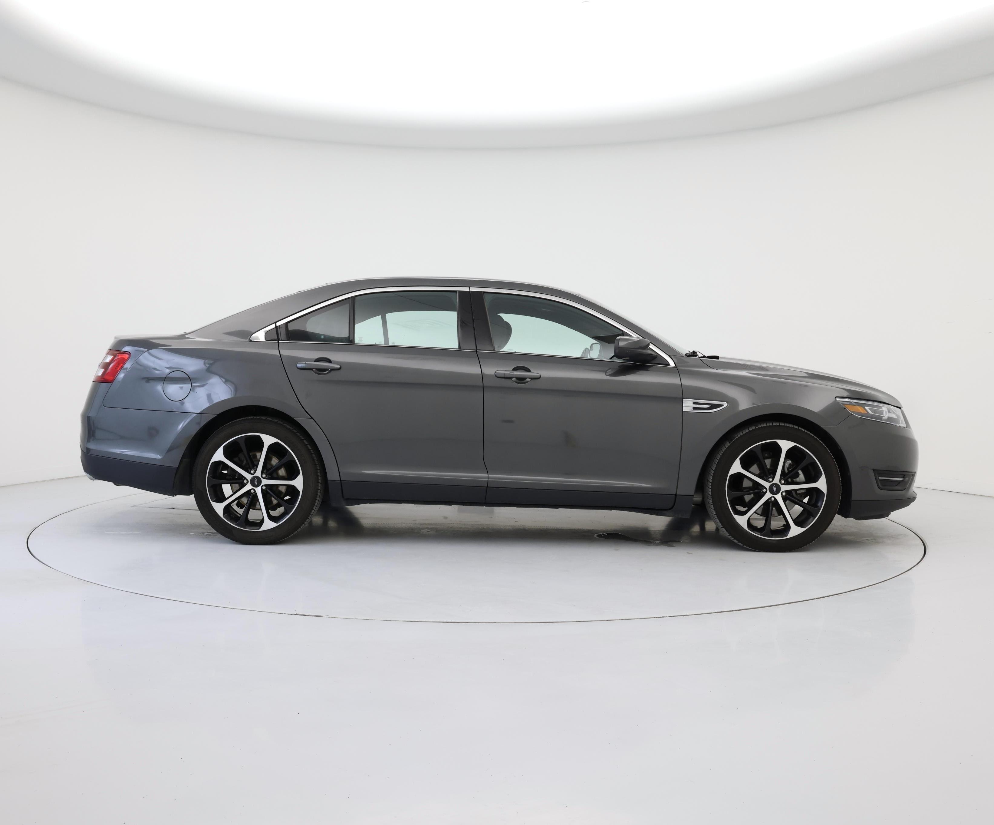 Thumbnail: 2015 Ford Taurus - 7