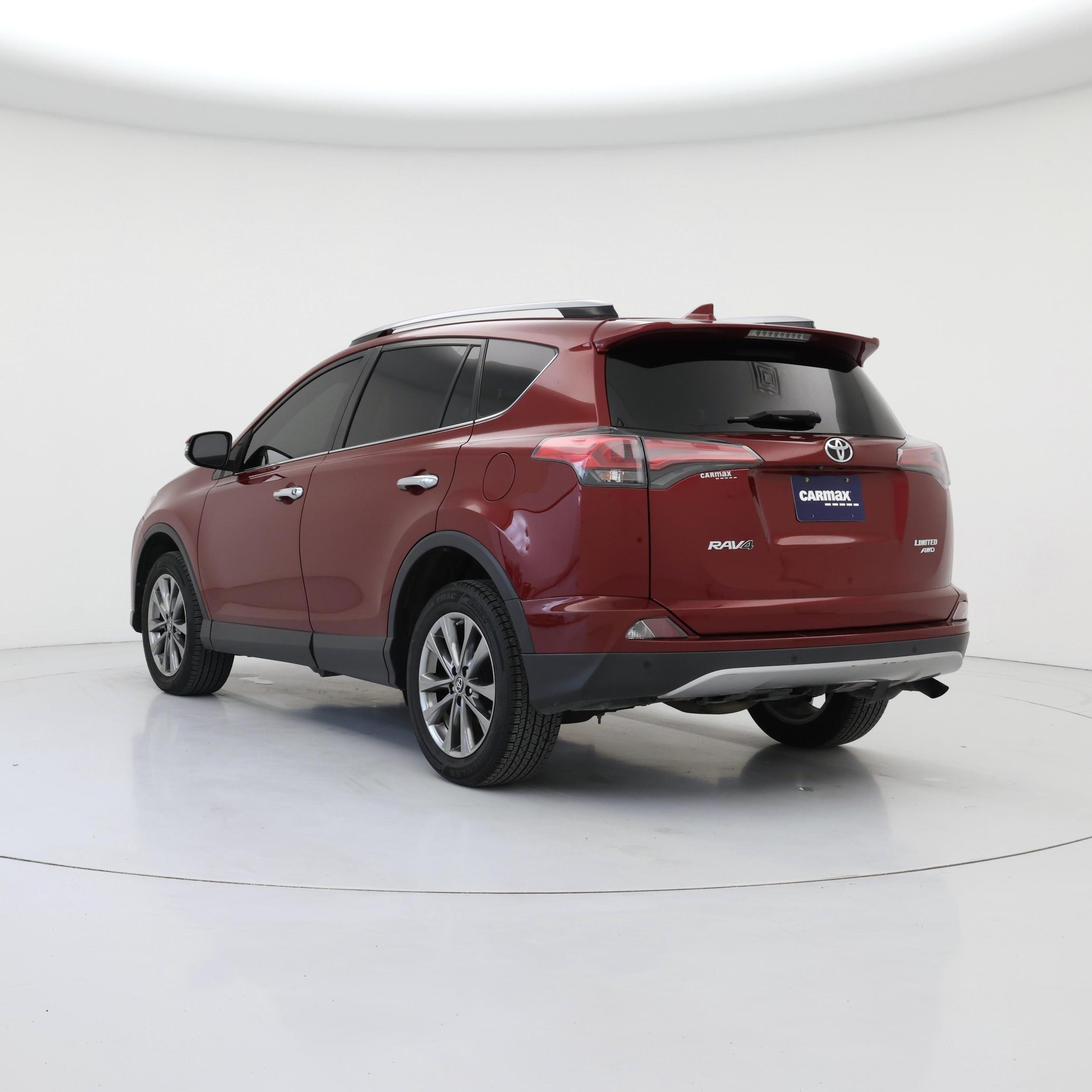 Thumbnail: 2018 Toyota RAV4 - 2