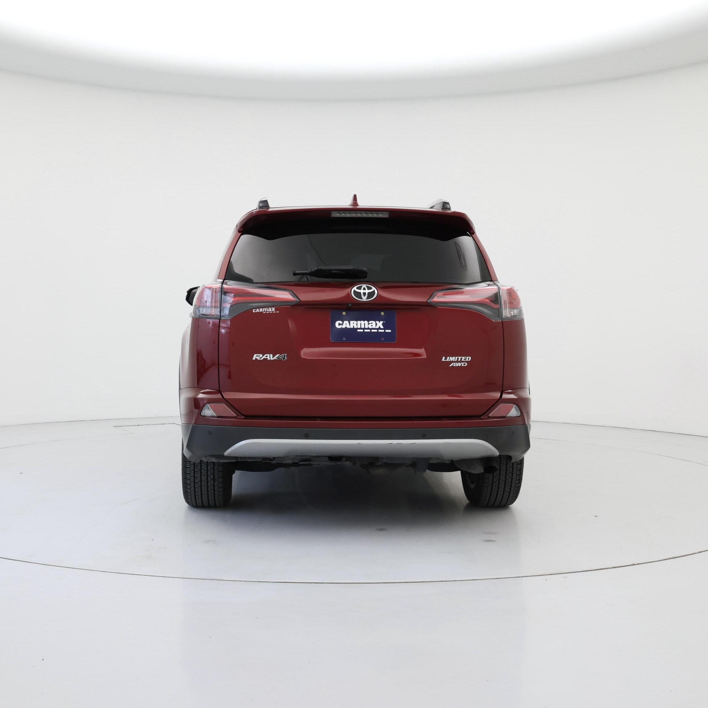 Thumbnail: 2018 Toyota RAV4 - 6