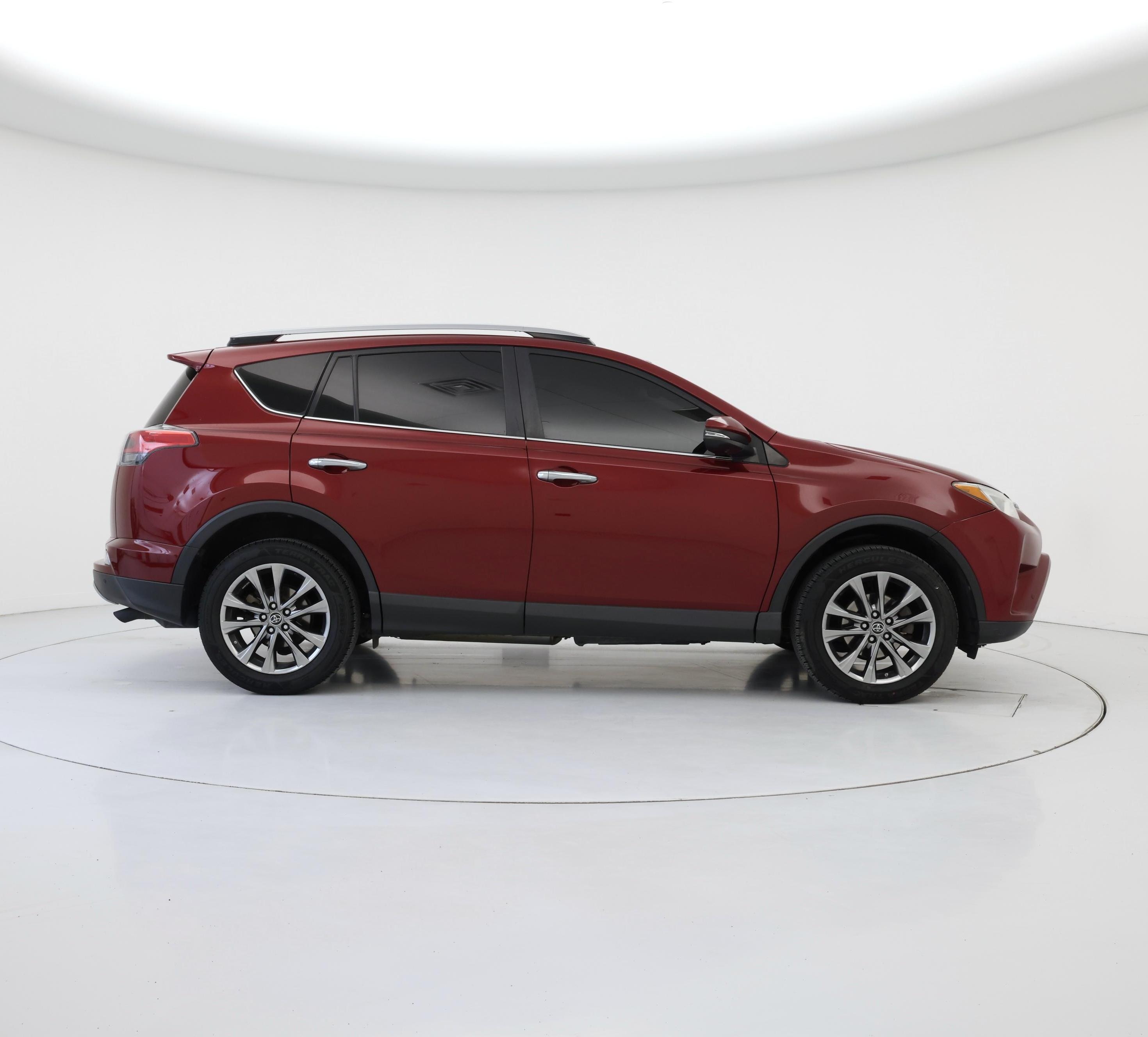 Thumbnail: 2018 Toyota RAV4 - 7