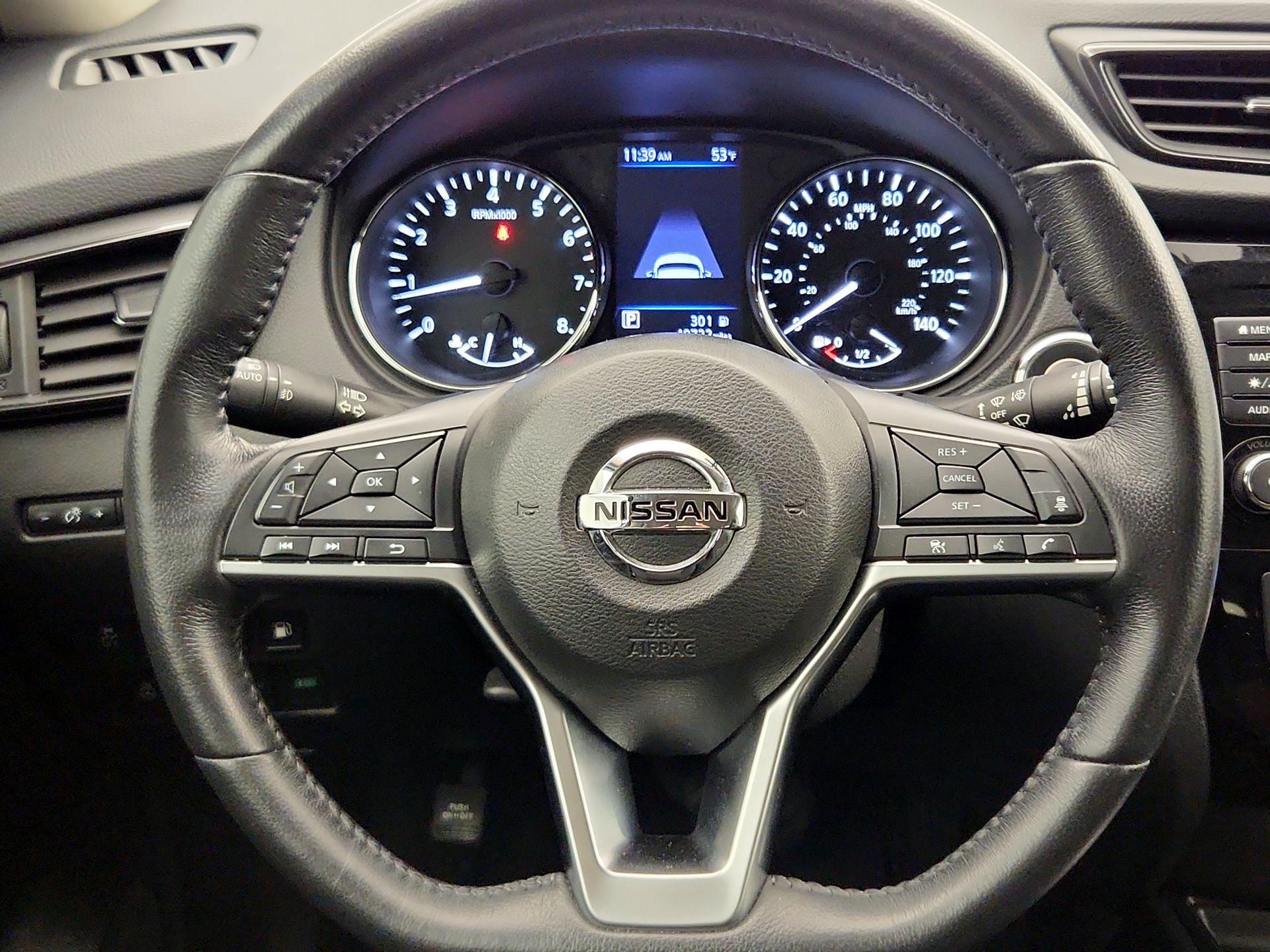 Thumbnail: 2018 Nissan Rogue - 10