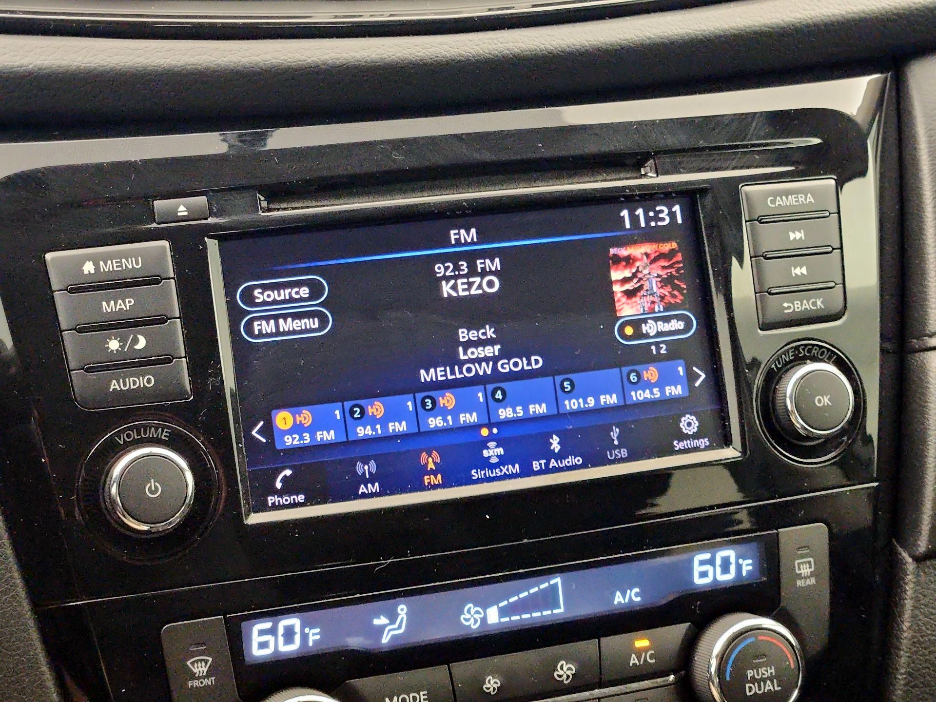 Thumbnail: 2018 Nissan Rogue - 15