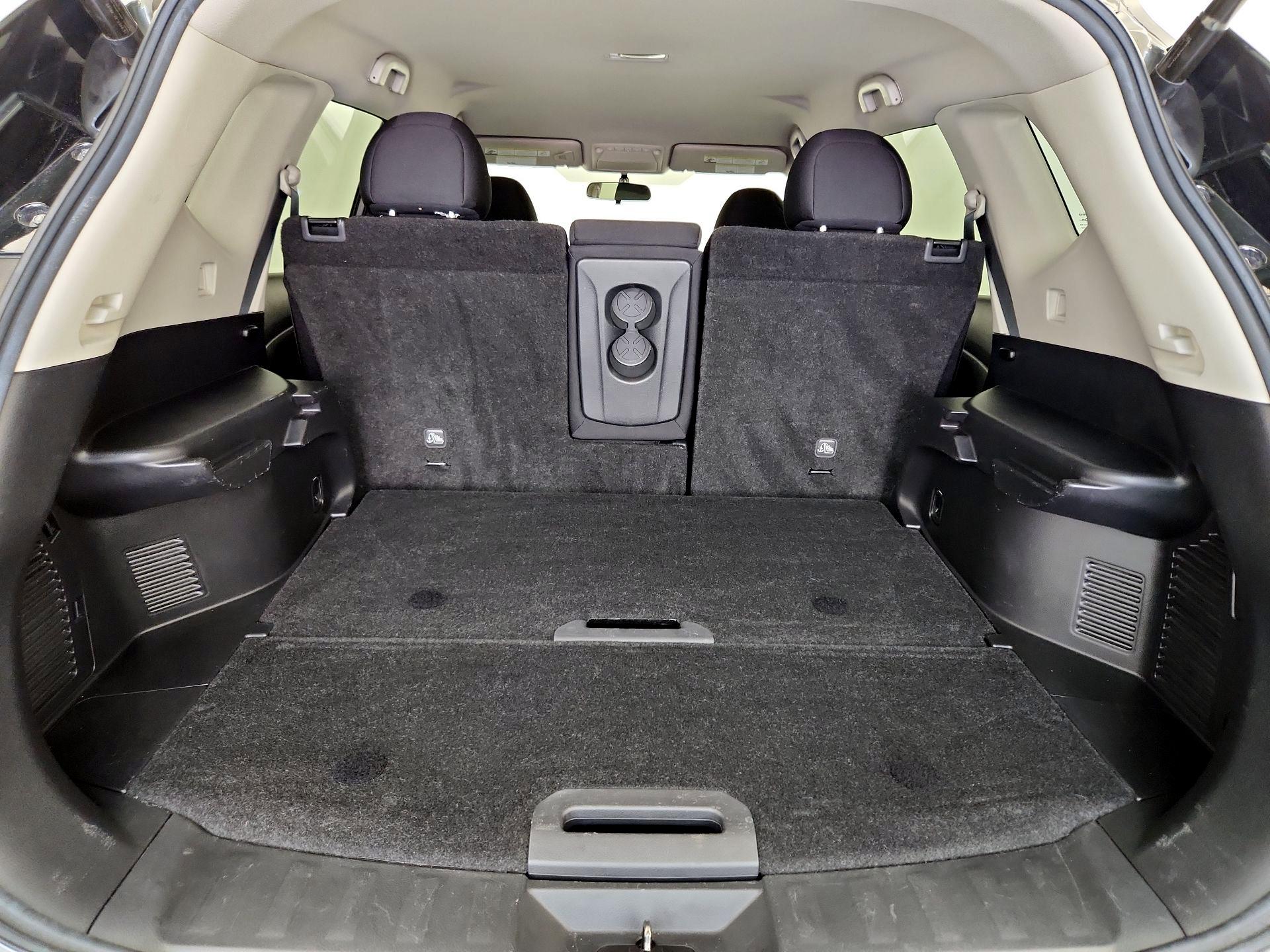 Thumbnail: 2018 Nissan Rogue - 20