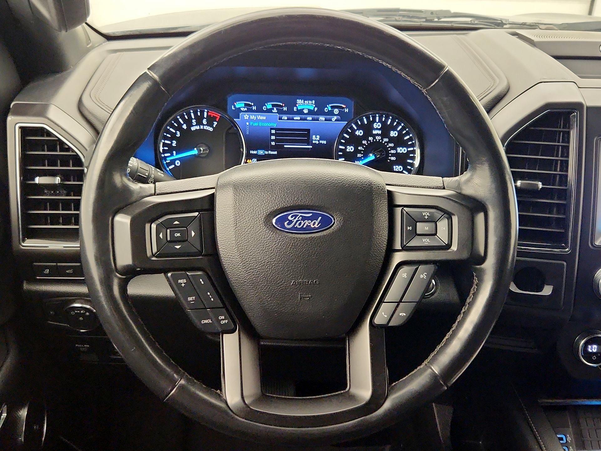 Thumbnail: 2019 Ford Expedition - 10