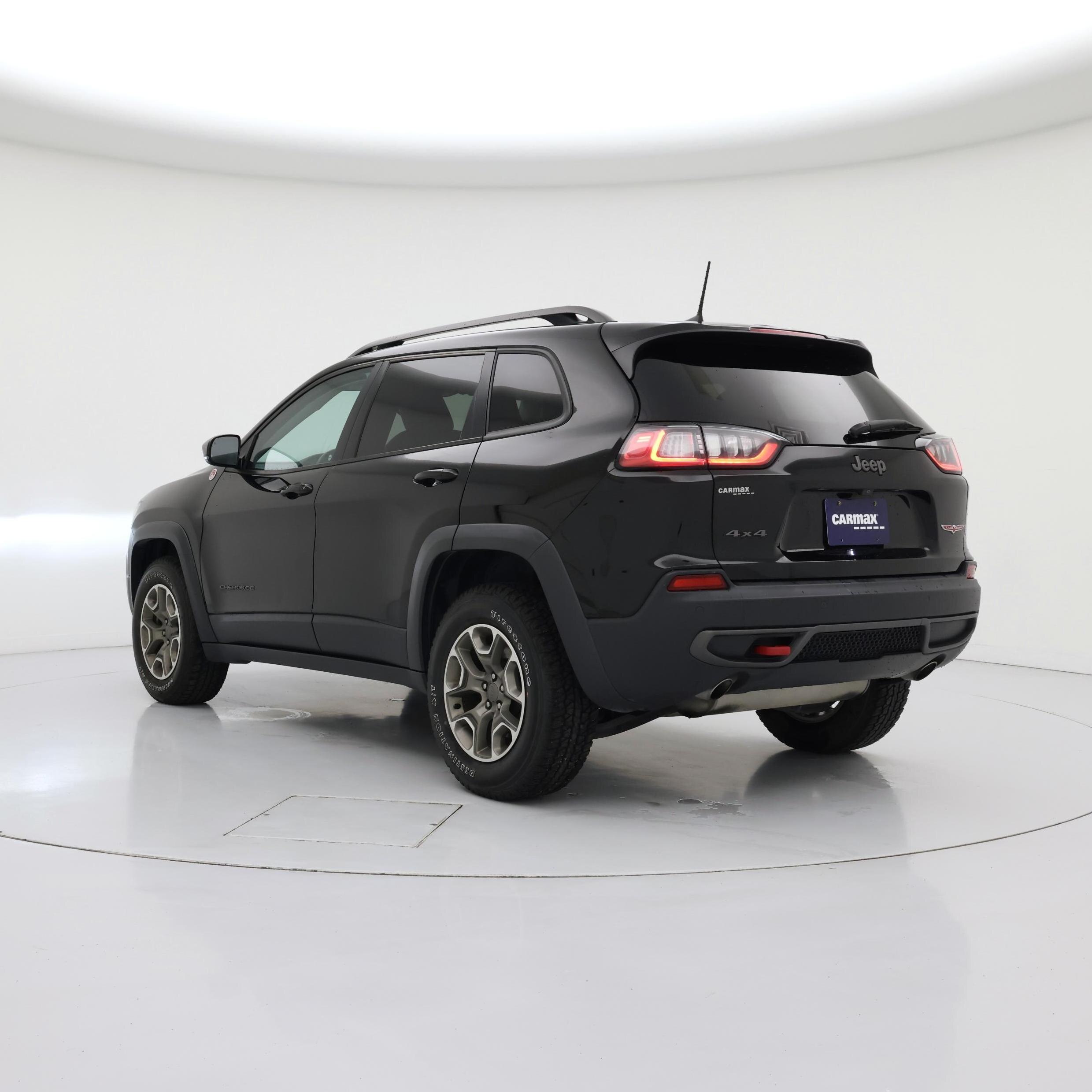 Thumbnail: 2020 Jeep Cherokee - 2