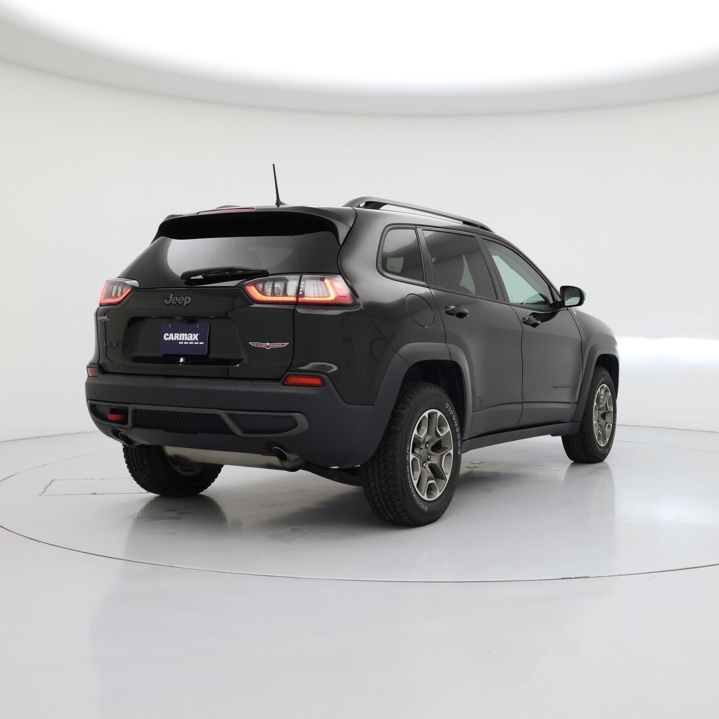 Thumbnail: 2020 Jeep Cherokee - 8