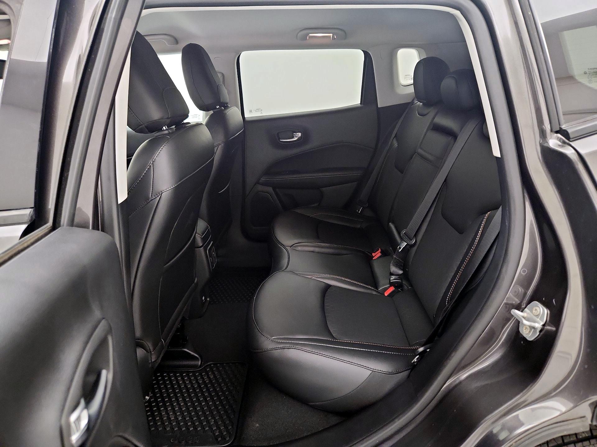 Thumbnail: 2020 Jeep Compass - 19