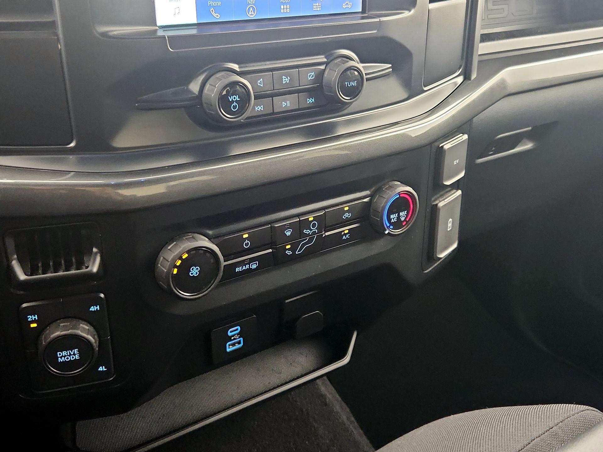 Thumbnail: 2023 Ford F-150 - 17