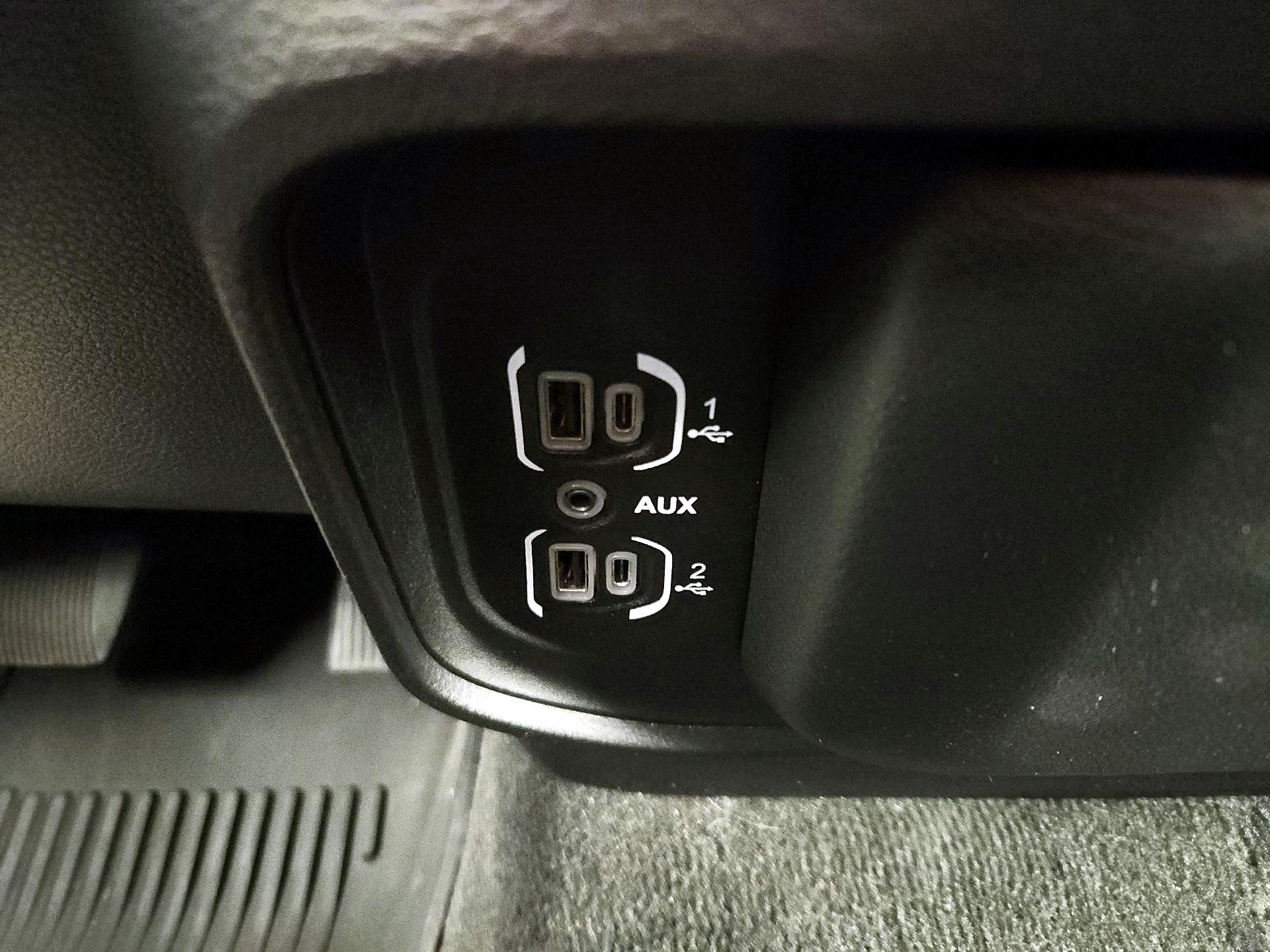 Thumbnail: 2020 RAM 1500 - 18